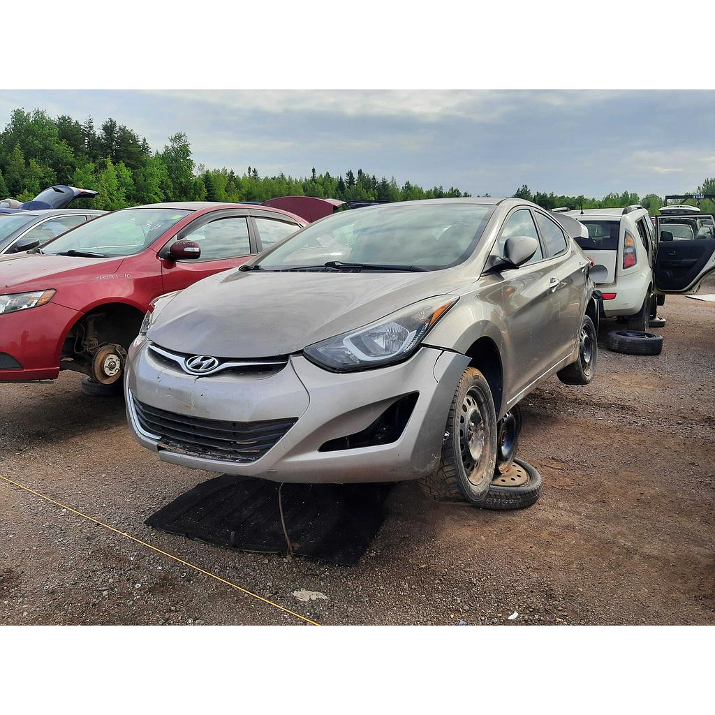 HYUNDAI ELANTRA 2015