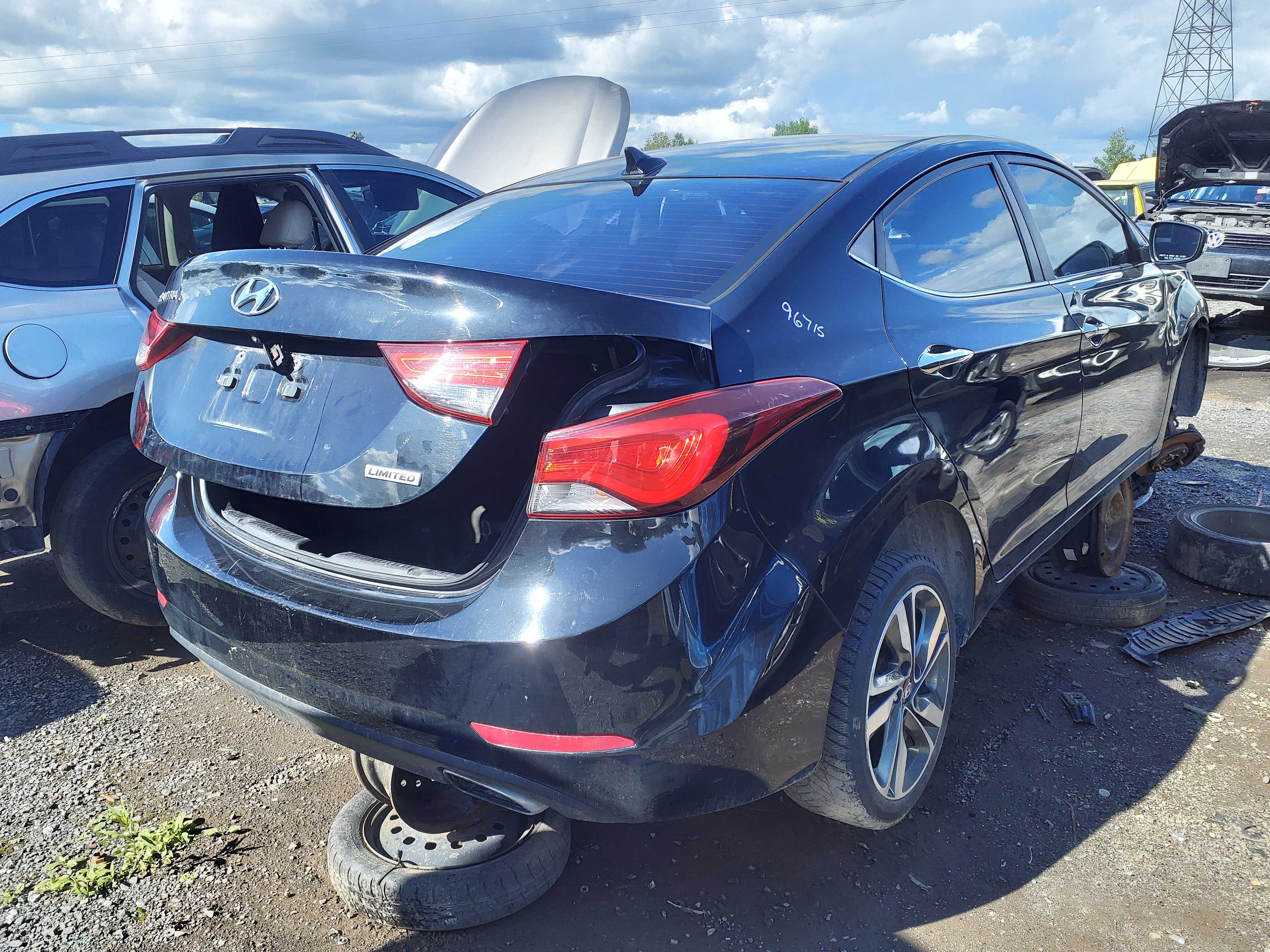 HYUNDAI ELANTRA 2015