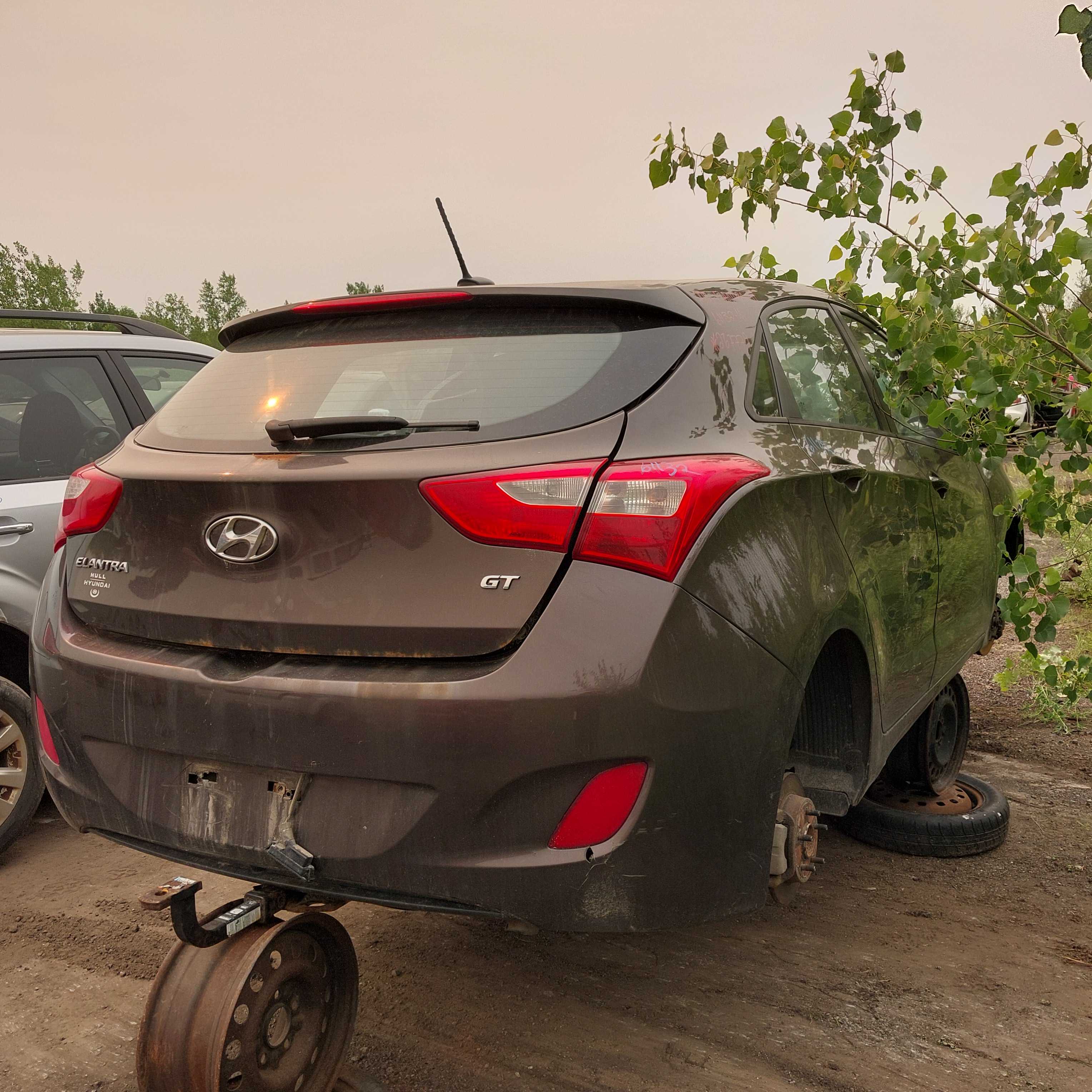 HYUNDAI ELANTRA 2016