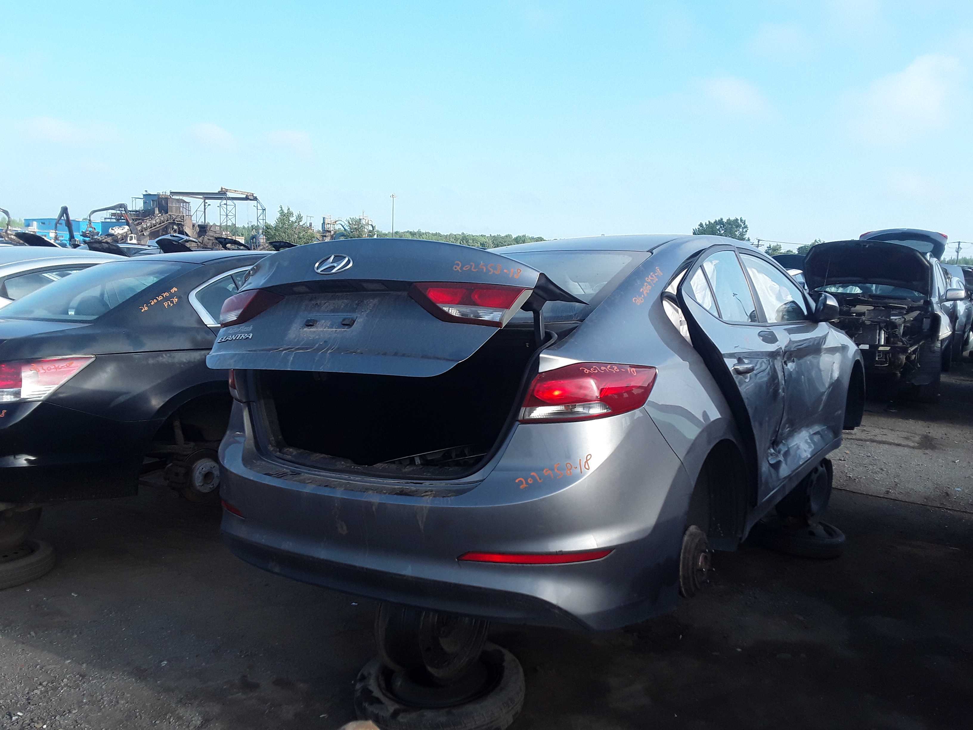 HYUNDAI ELANTRA 2018