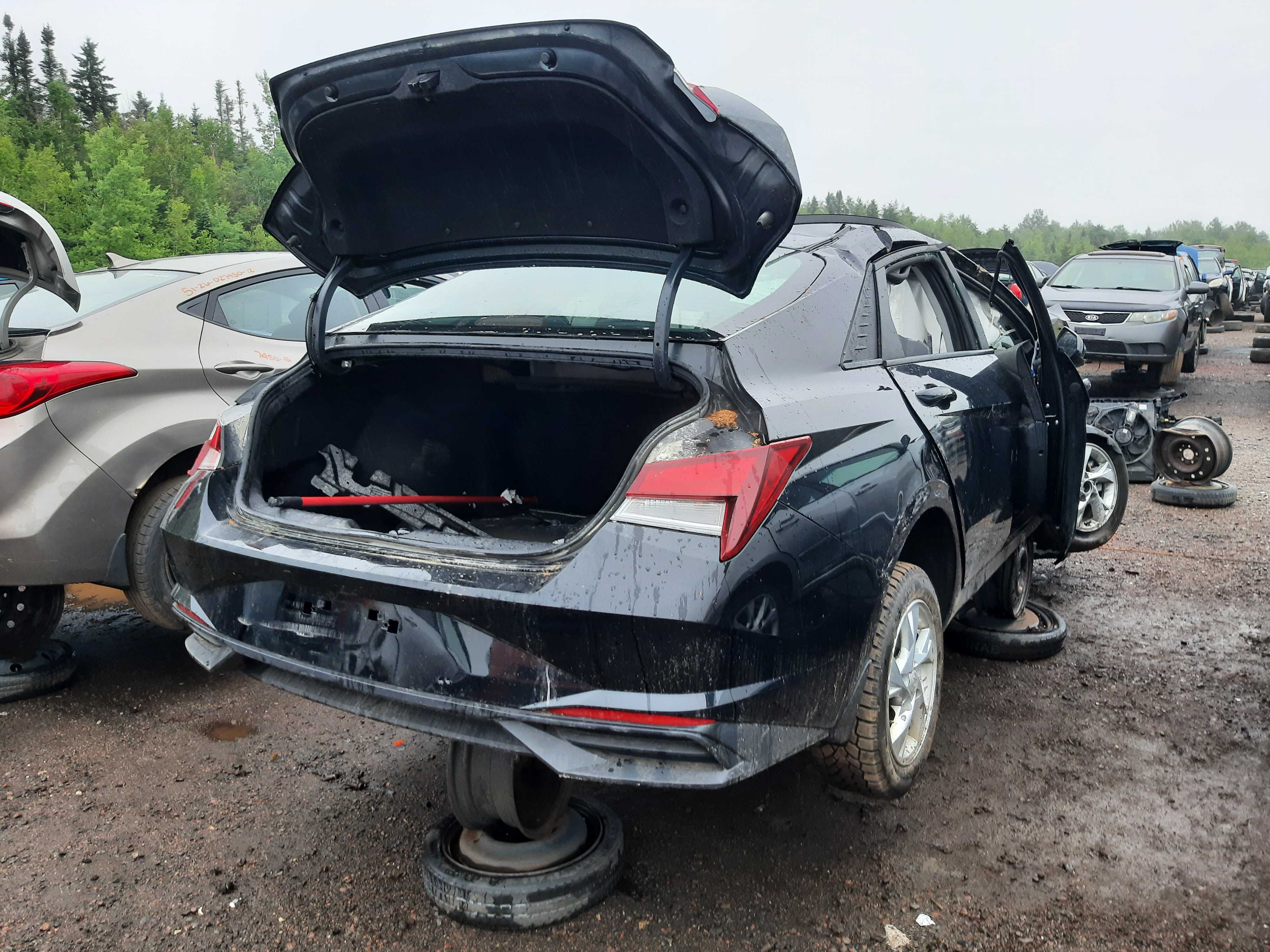 HYUNDAI ELANTRA 2022