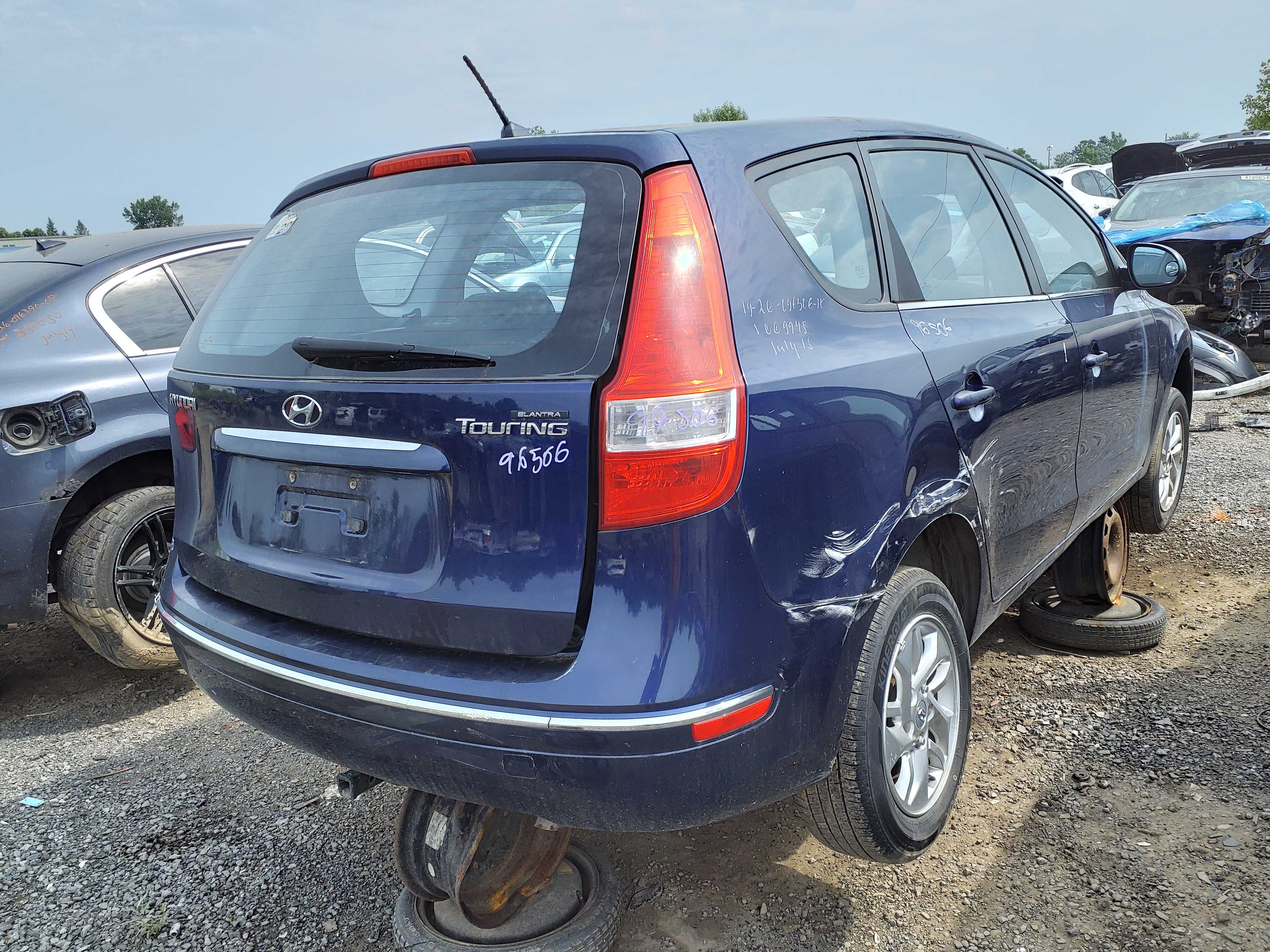 HYUNDAI ELANTRA TOURING 2010