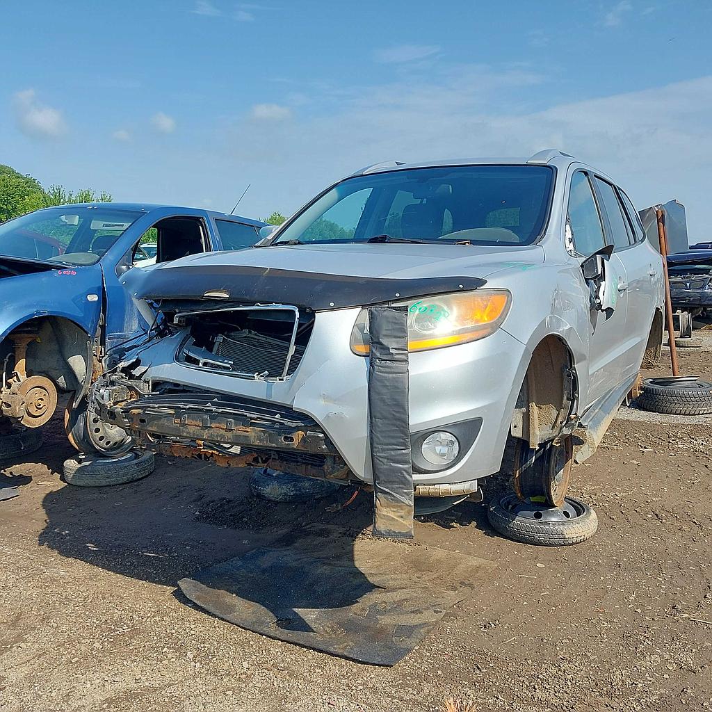HYUNDAI SANTA FE 2010