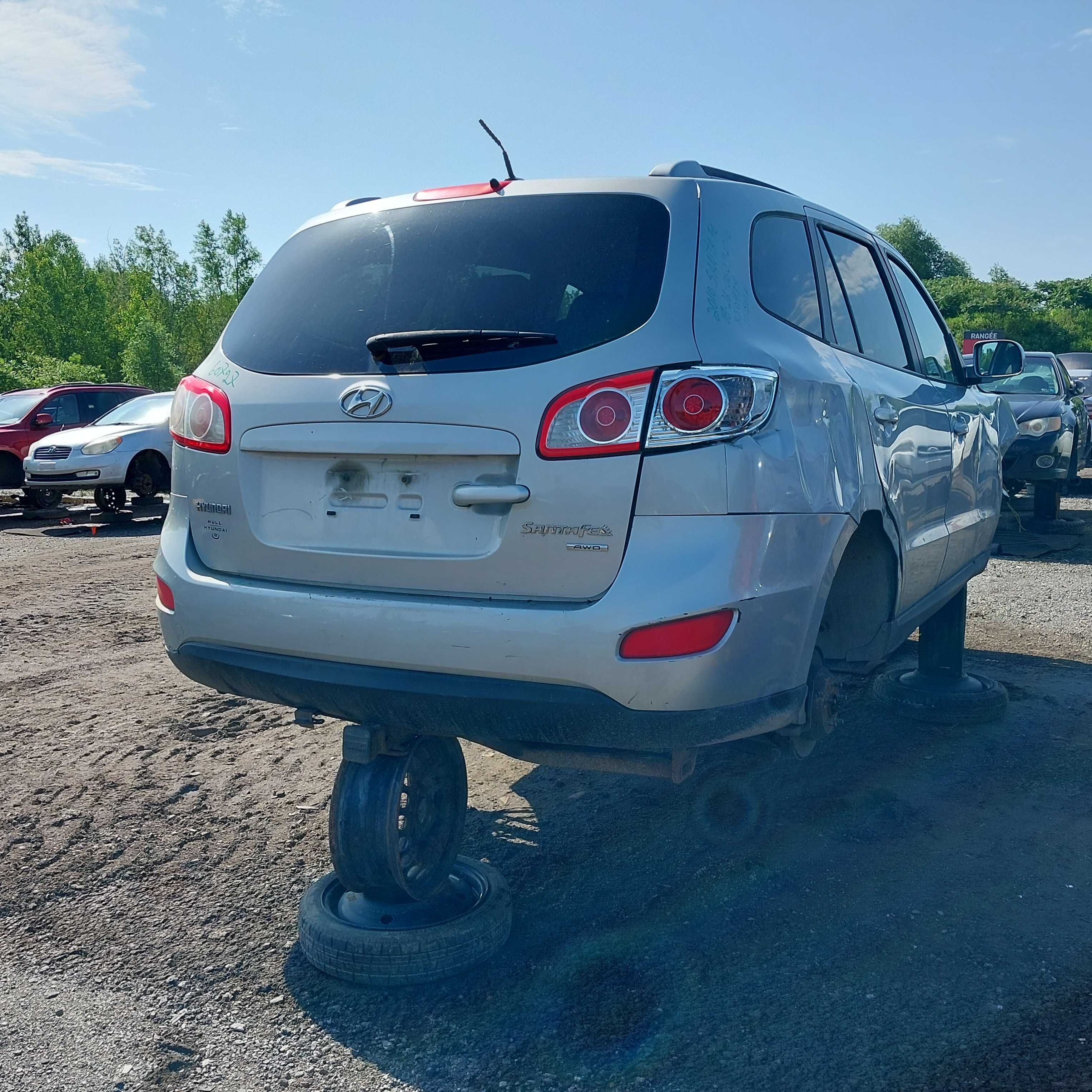 HYUNDAI SANTA FE 2010