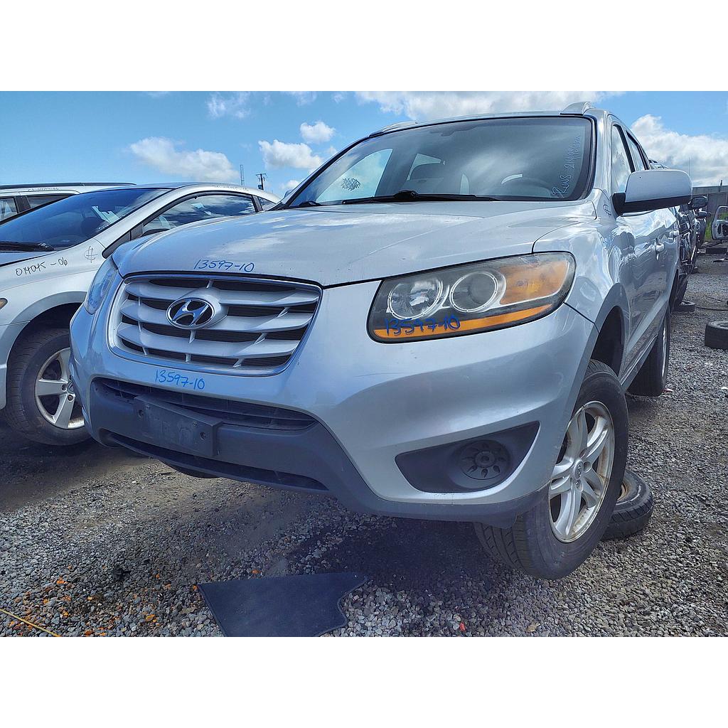 HYUNDAI SANTA FE 2010
