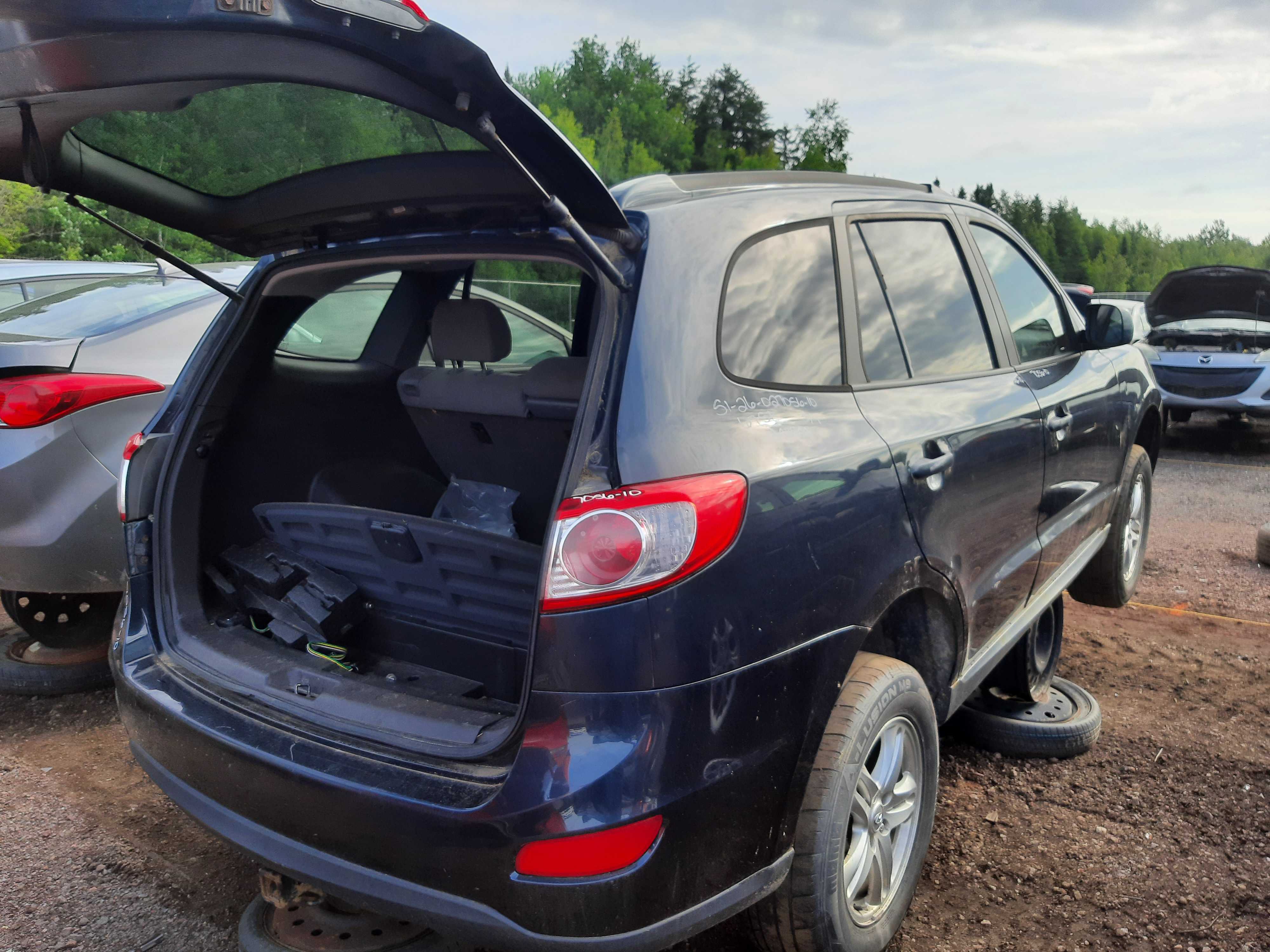 HYUNDAI SANTA FE 2010