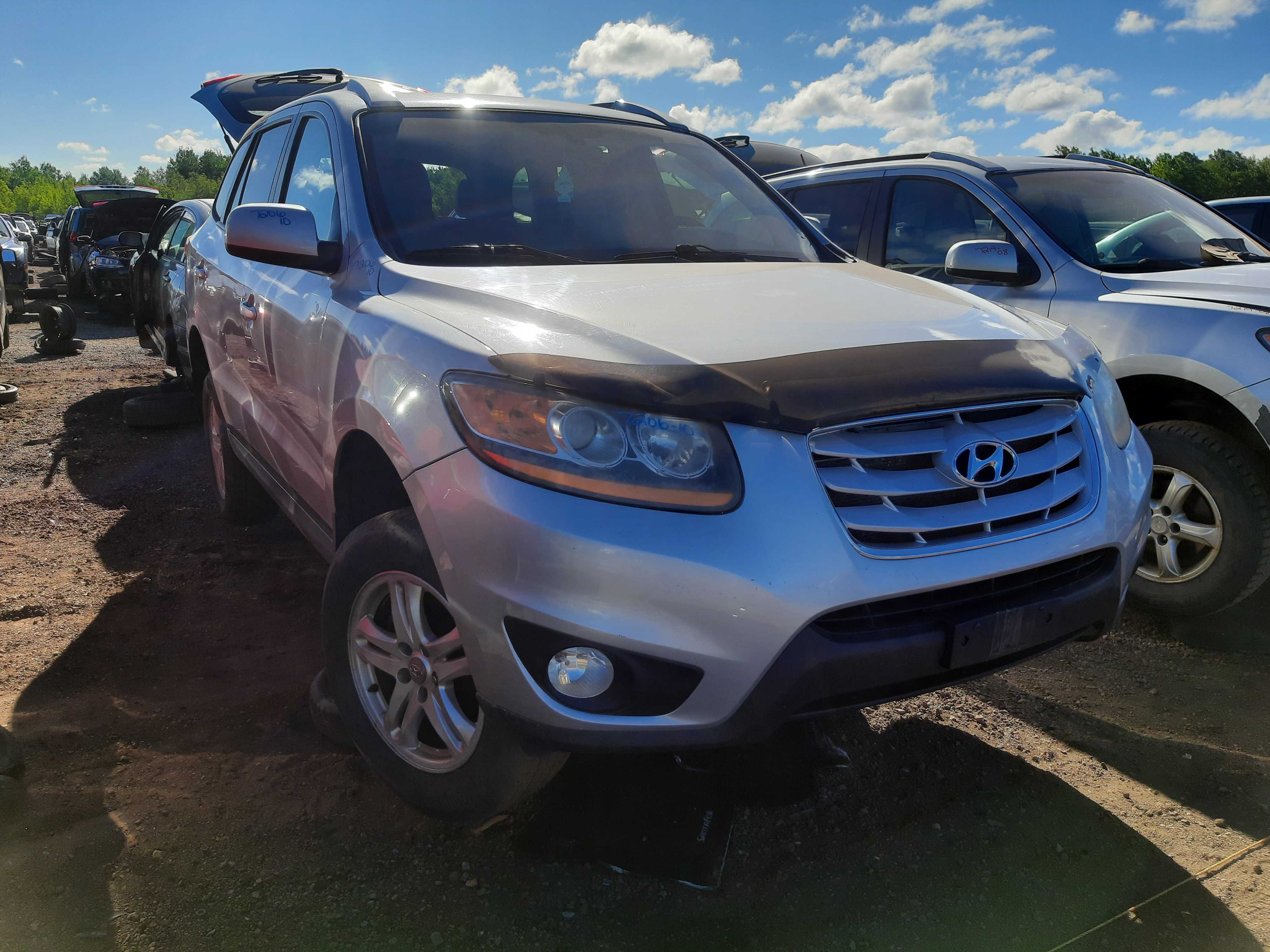 HYUNDAI SANTA FE 2010