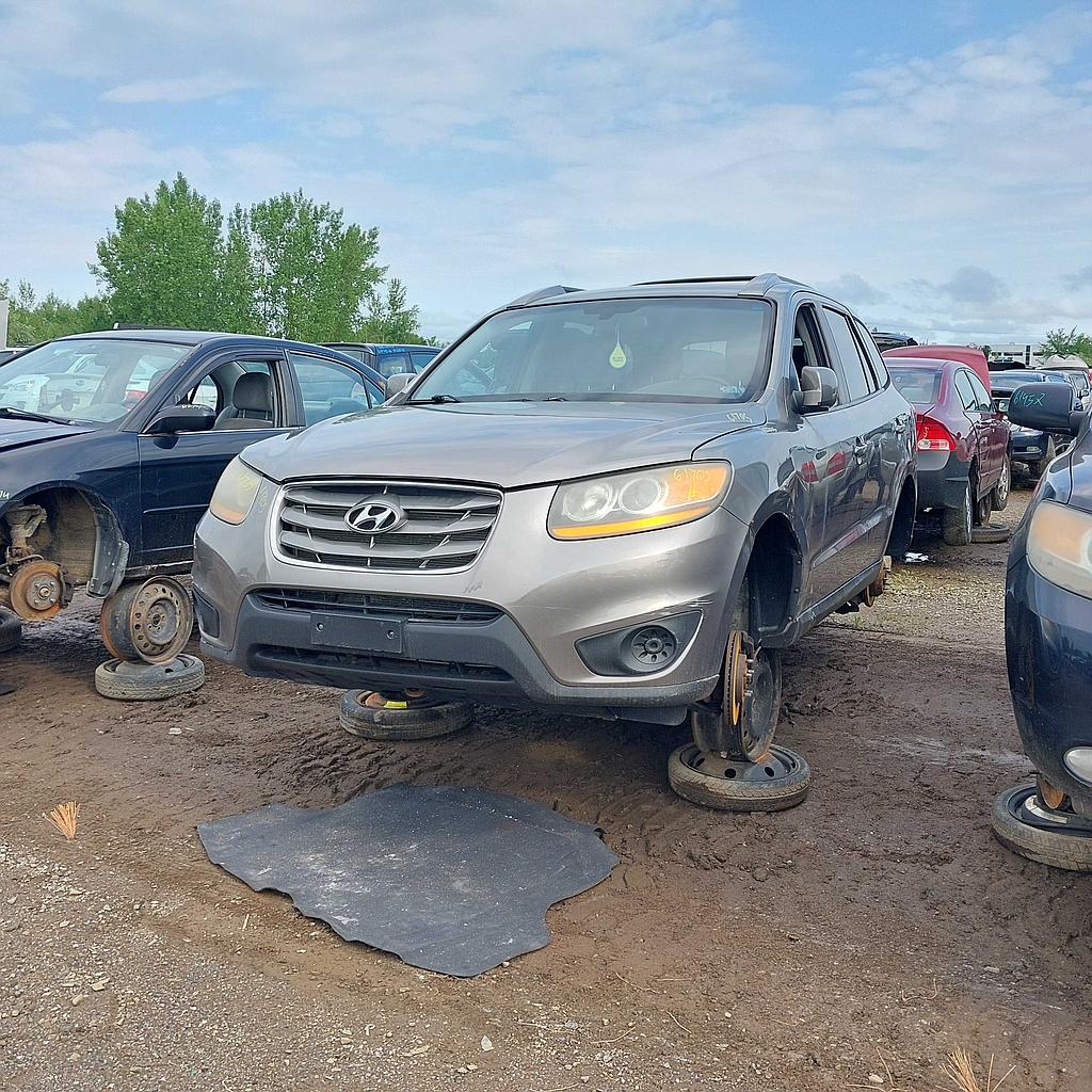 HYUNDAI SANTA FE 2011