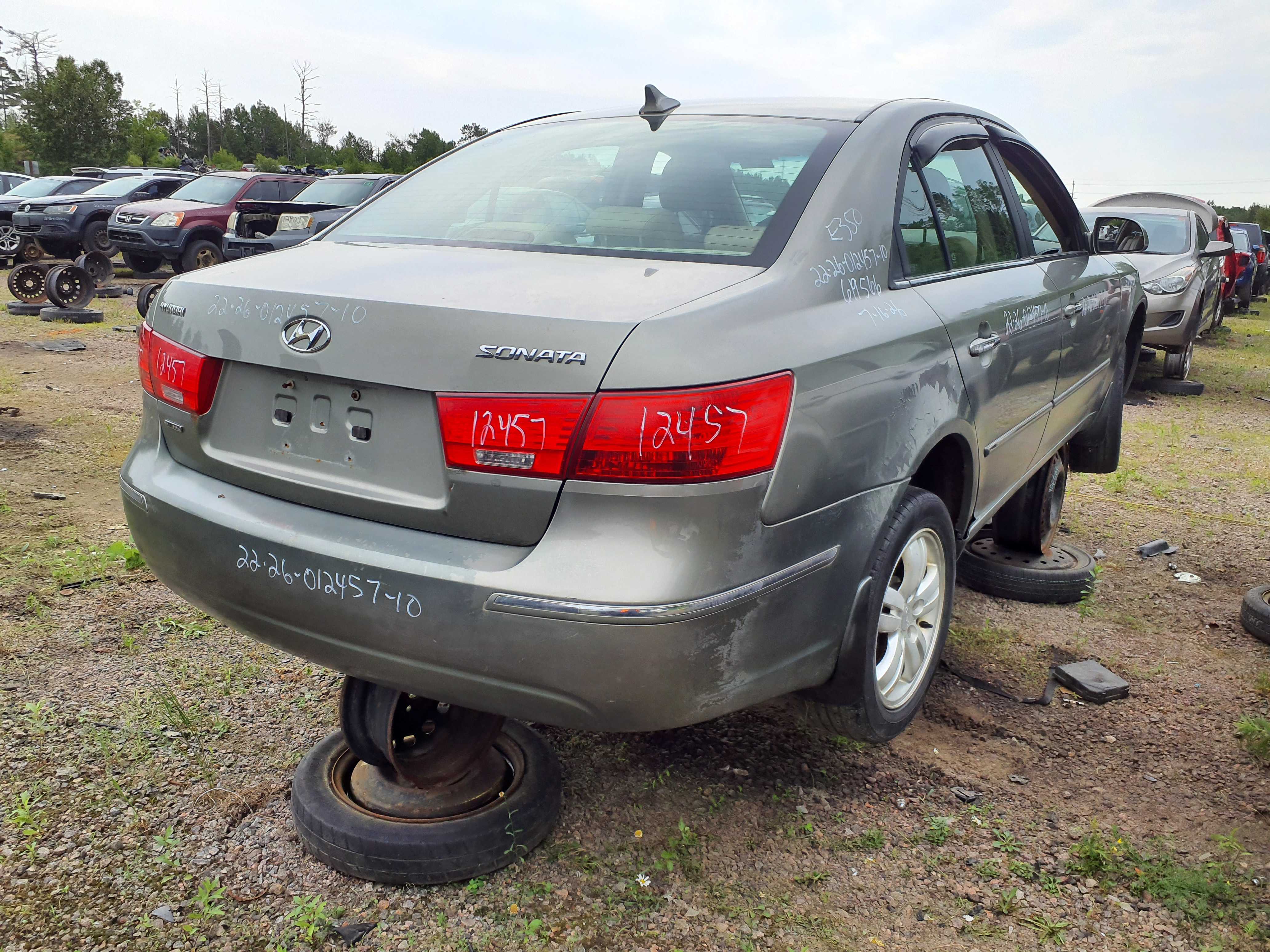HYUNDAI SONATA 2010