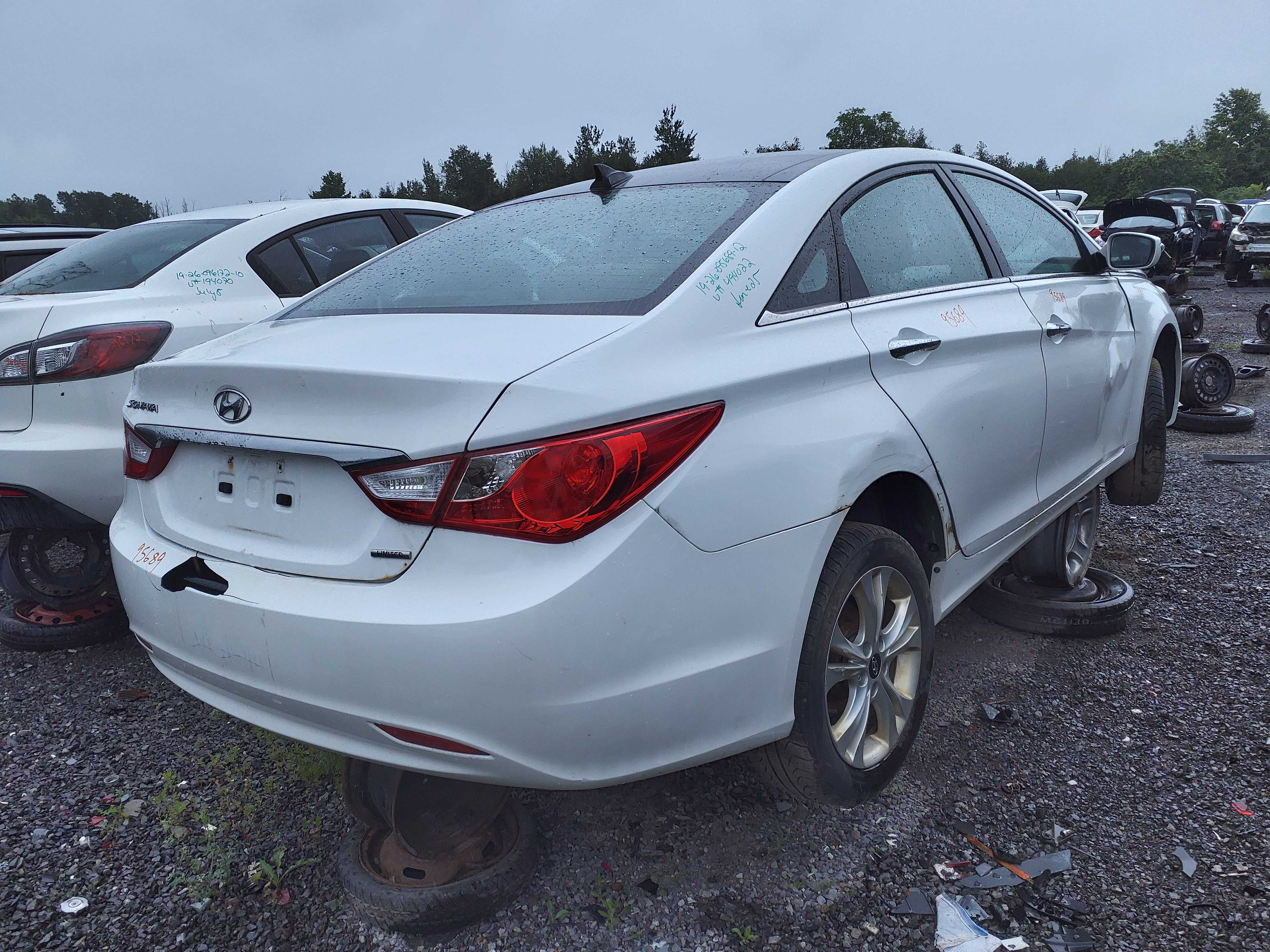 HYUNDAI SONATA 2012