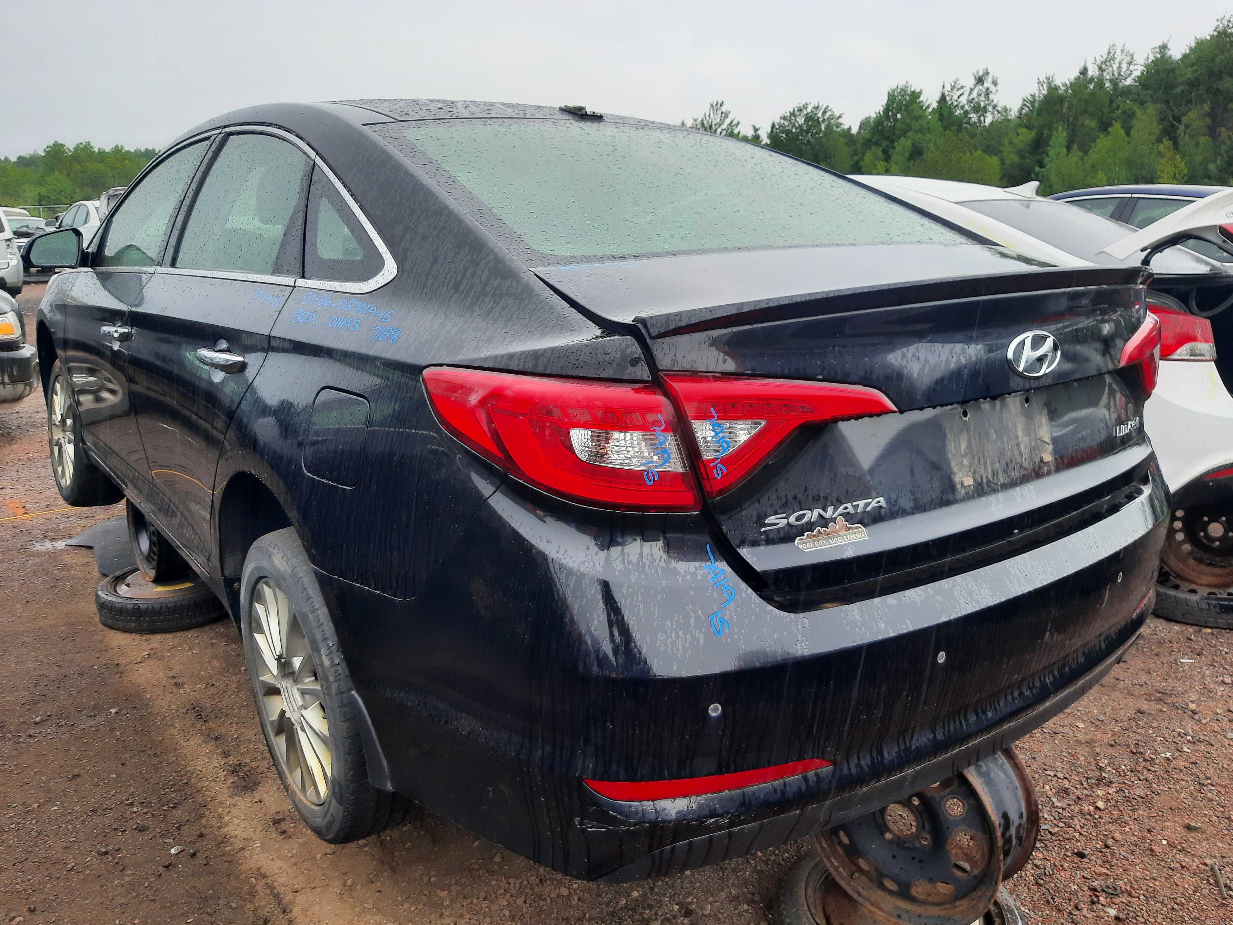 HYUNDAI SONATA 2015