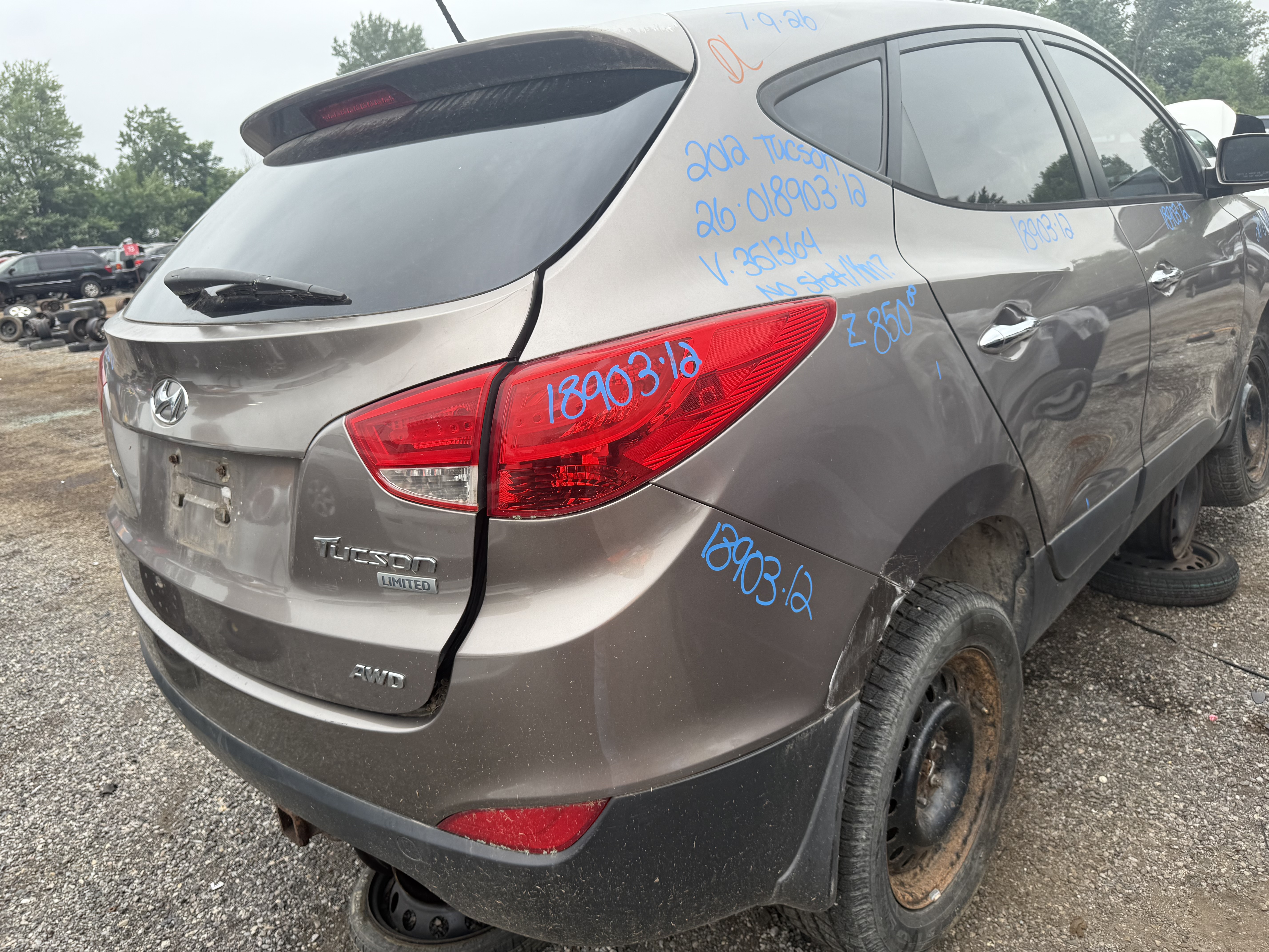 HYUNDAI TUCSON 2012