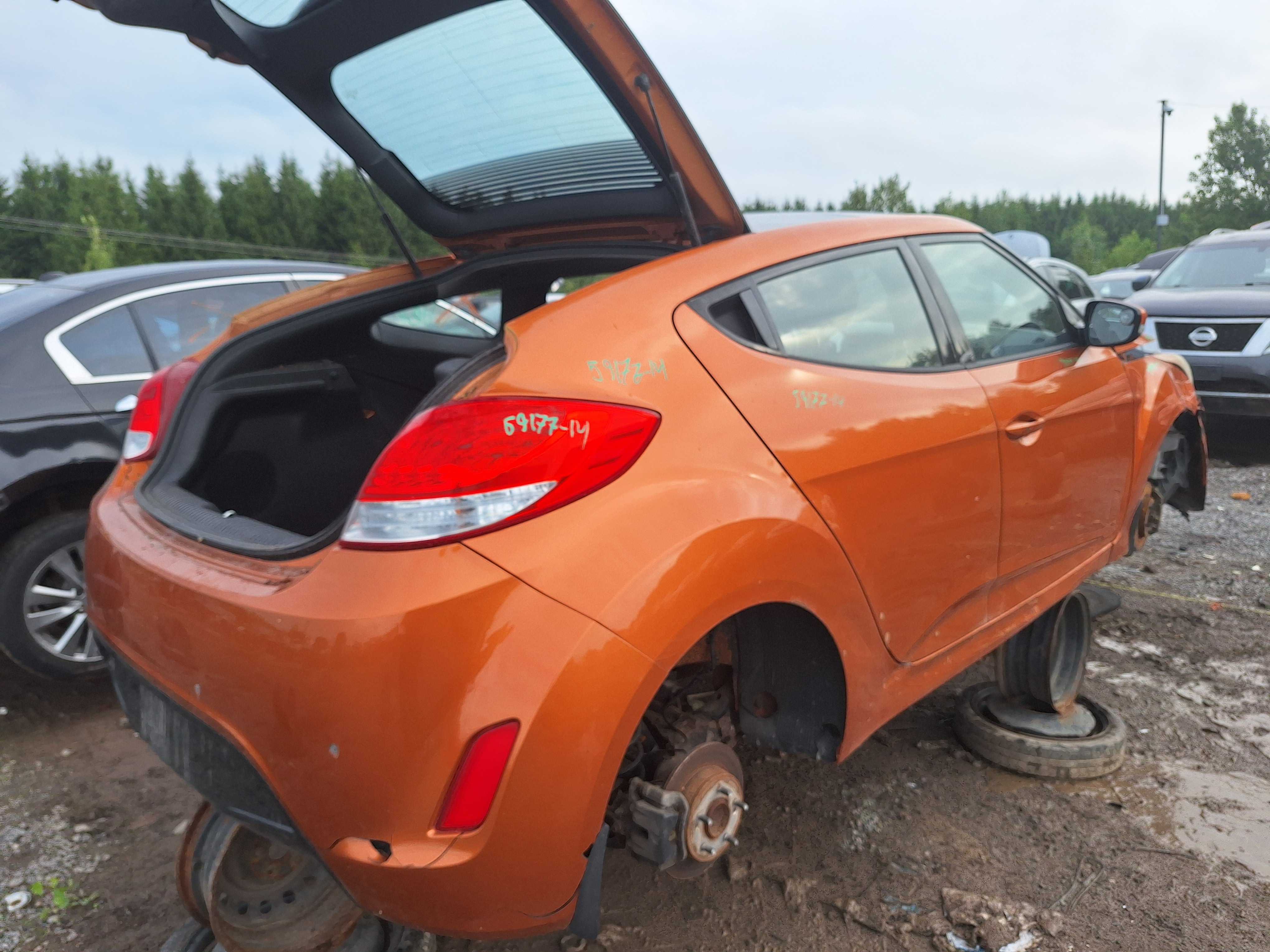 HYUNDAI VELOSTER 2014