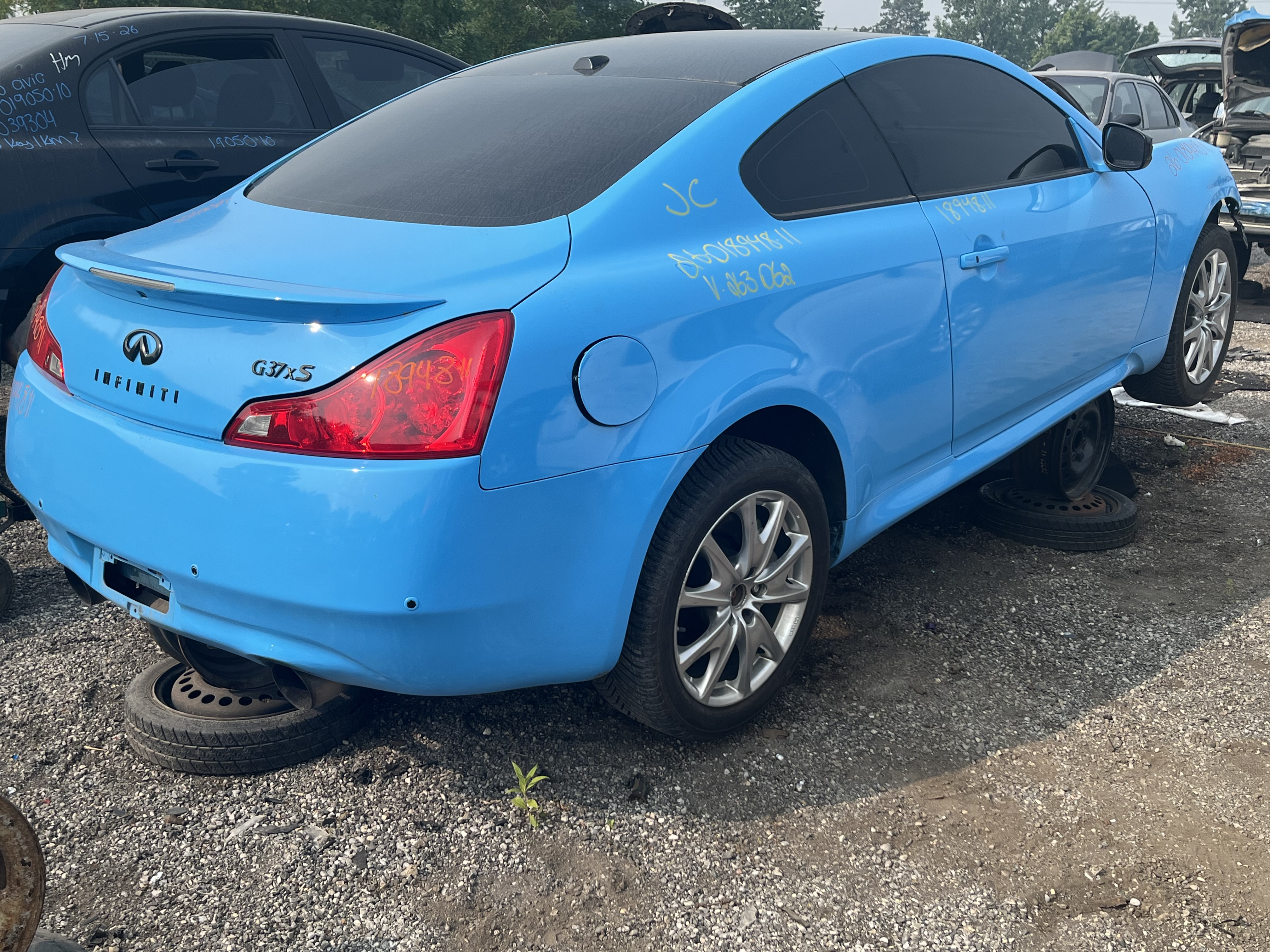 INFINITI G37 COUPE 2011