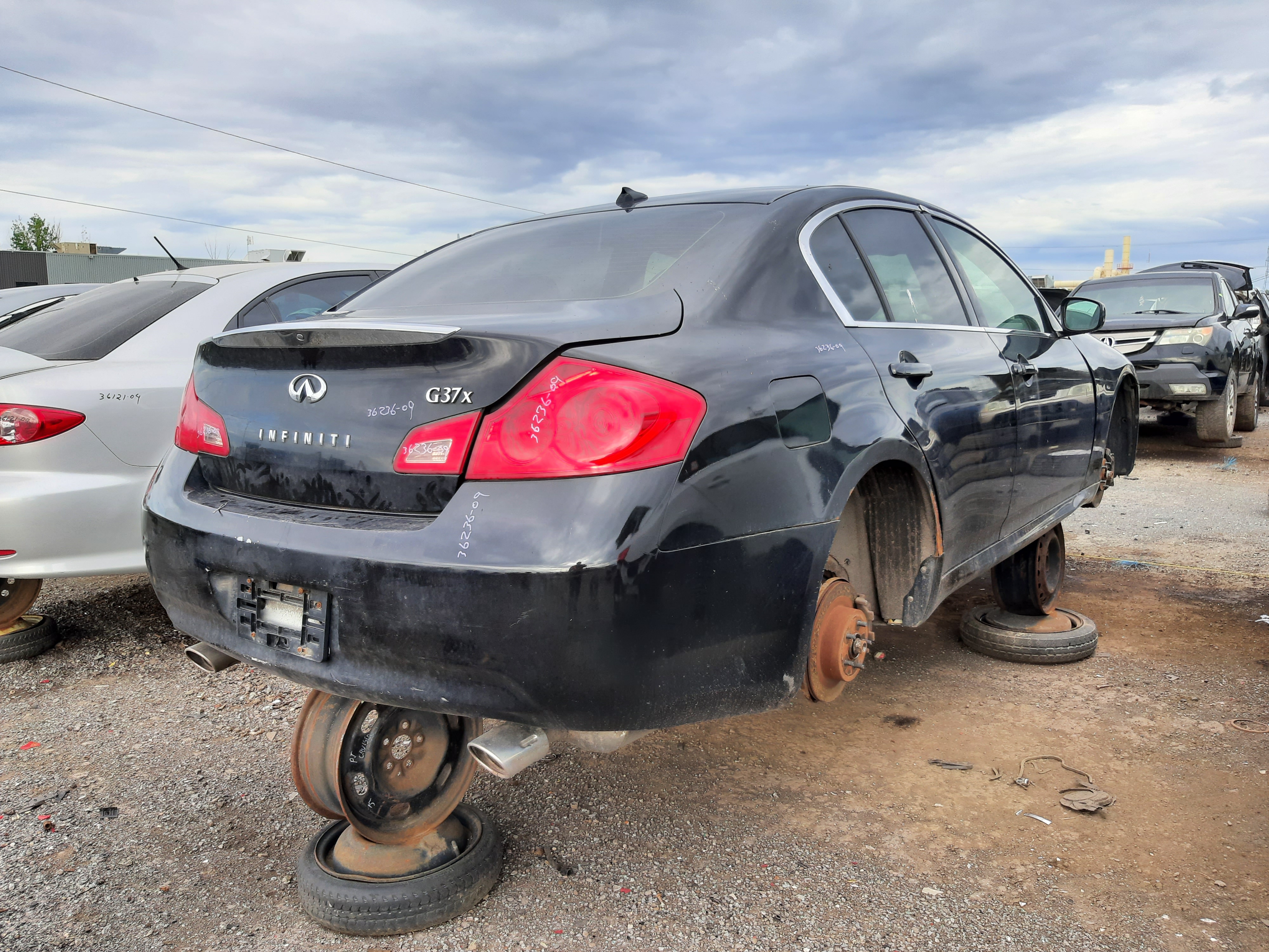 INFINITI G37 SEDAN 2009