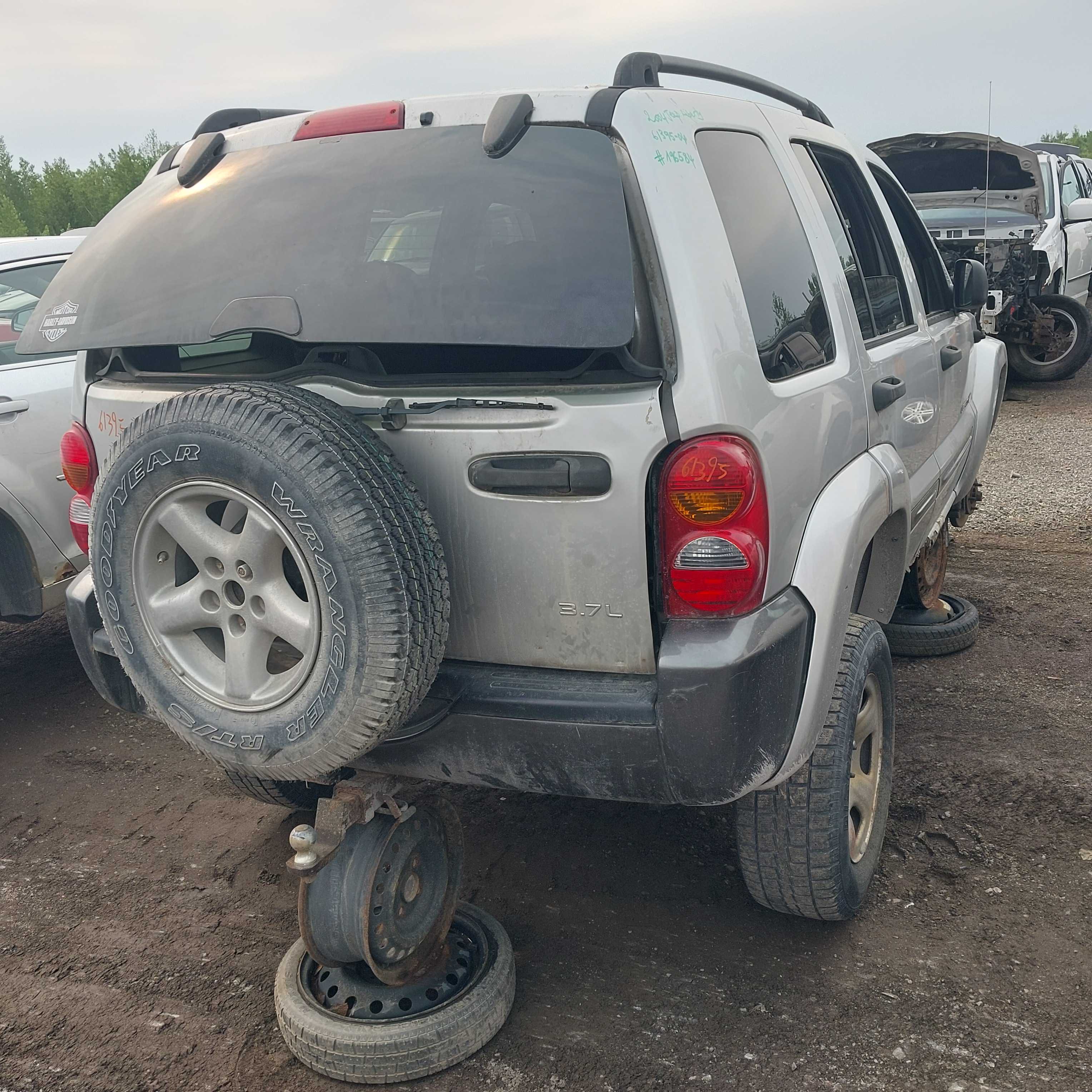 JEEP LIBERTY 2004