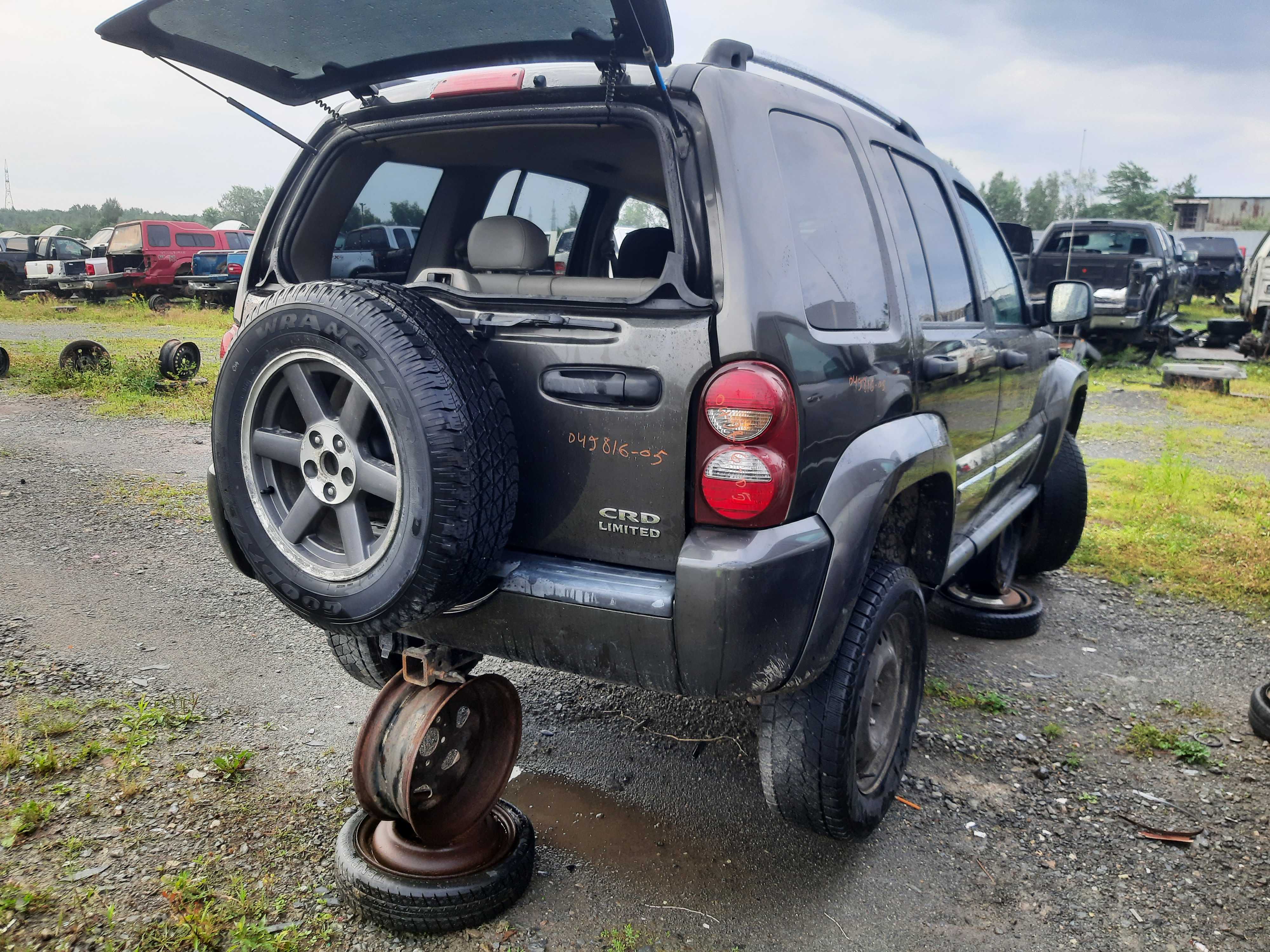 JEEP LIBERTY 2005