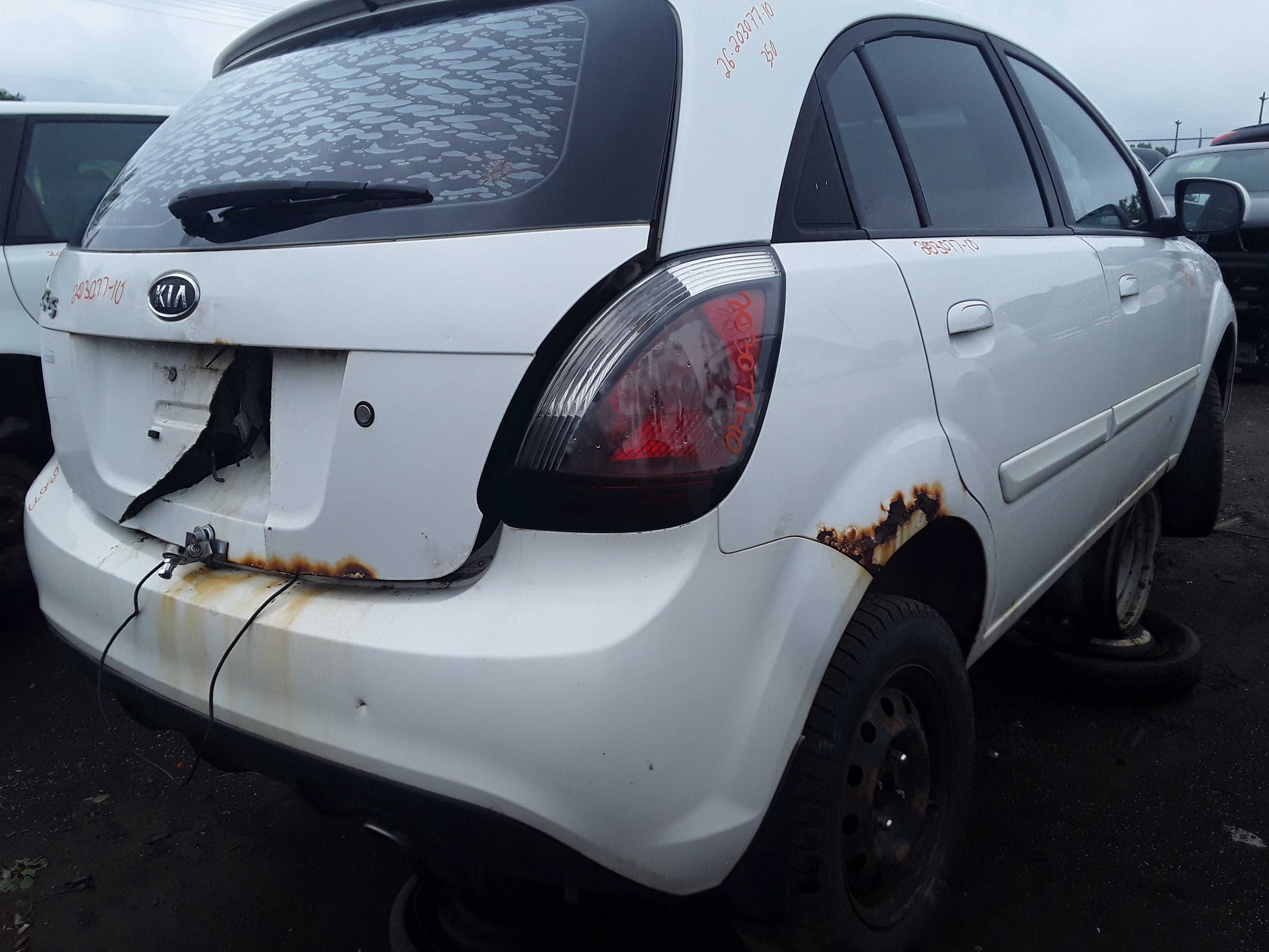 KIA RIO 2010