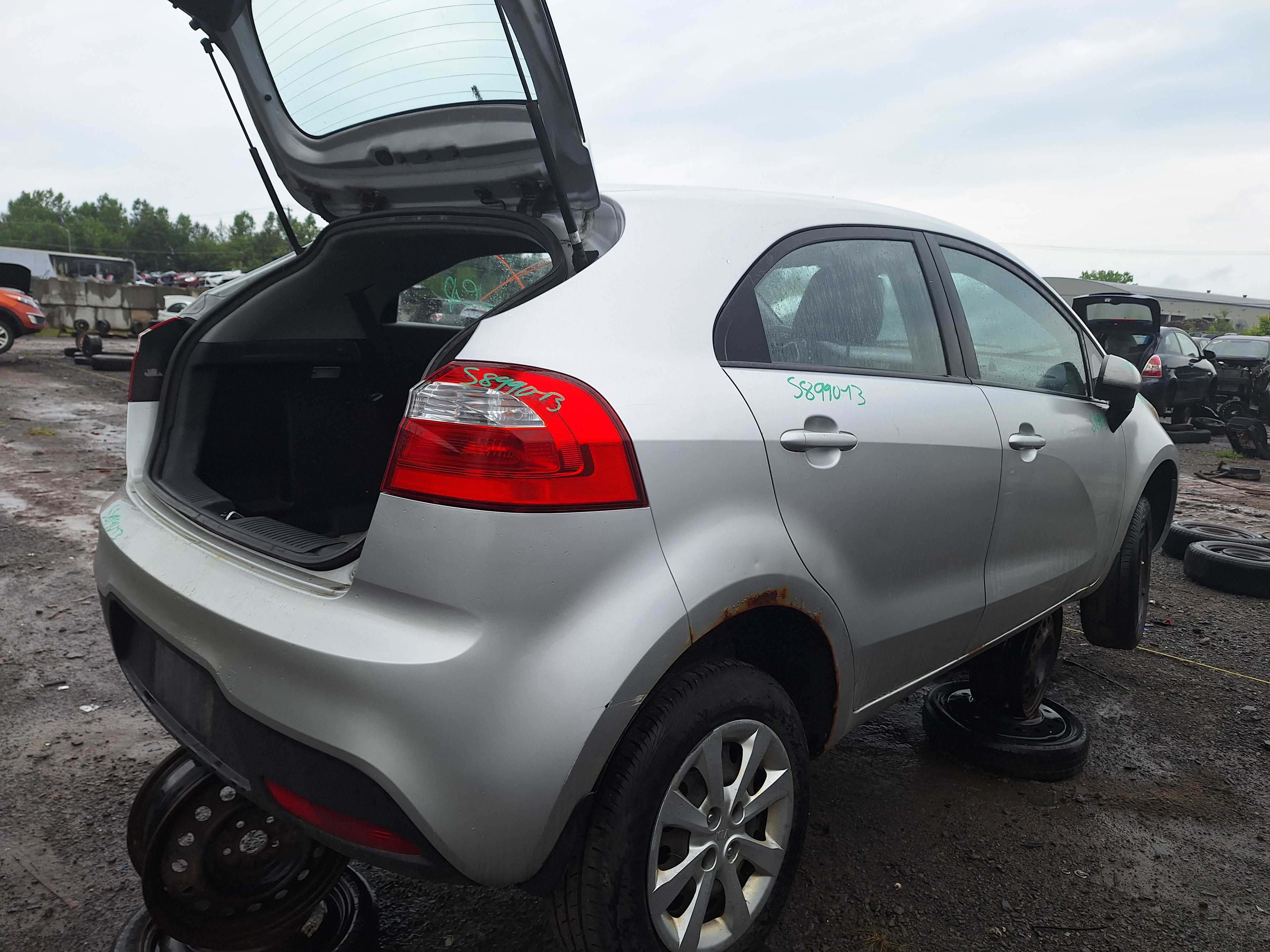 KIA RIO 2013
