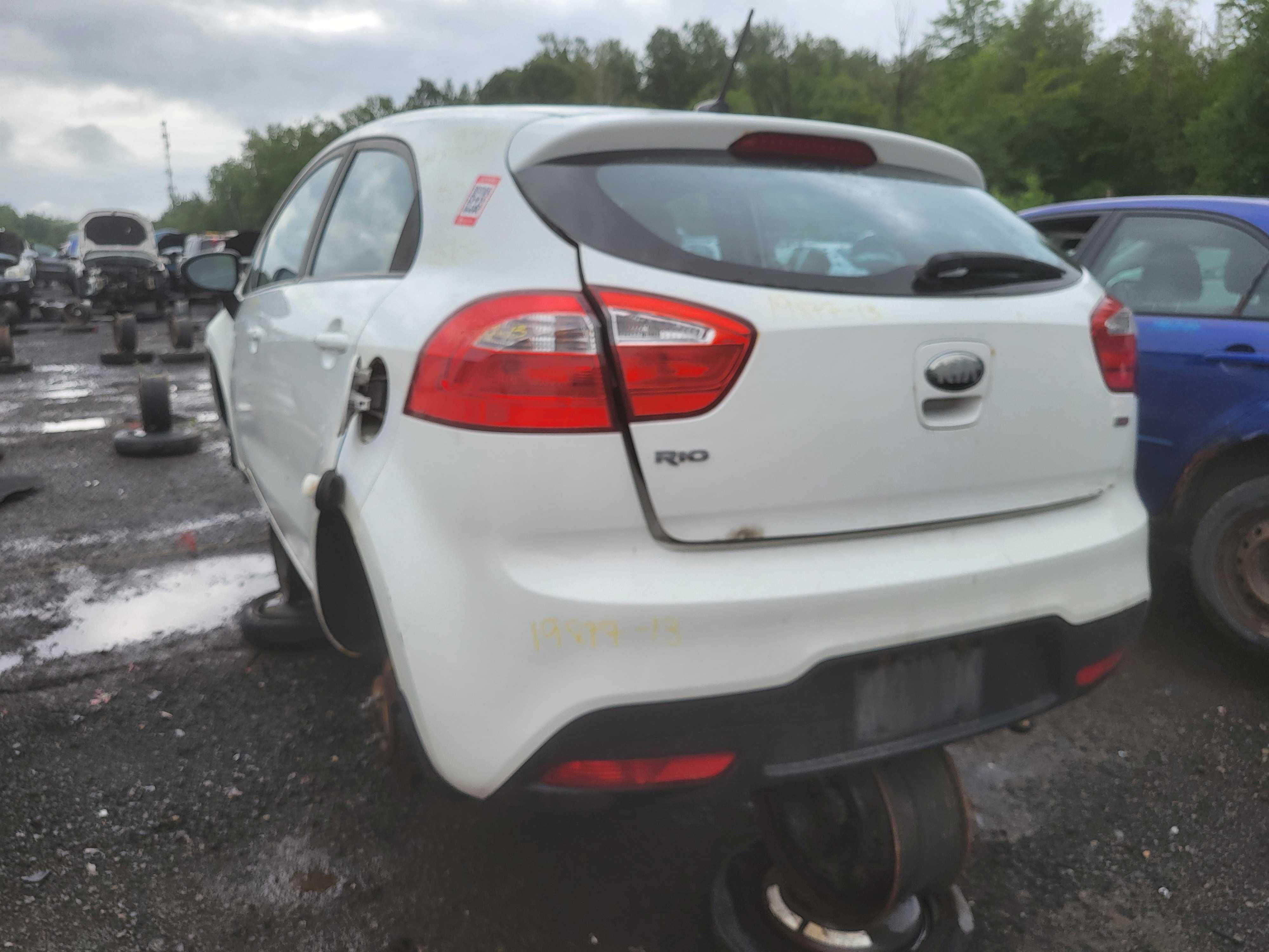 KIA RIO 2013