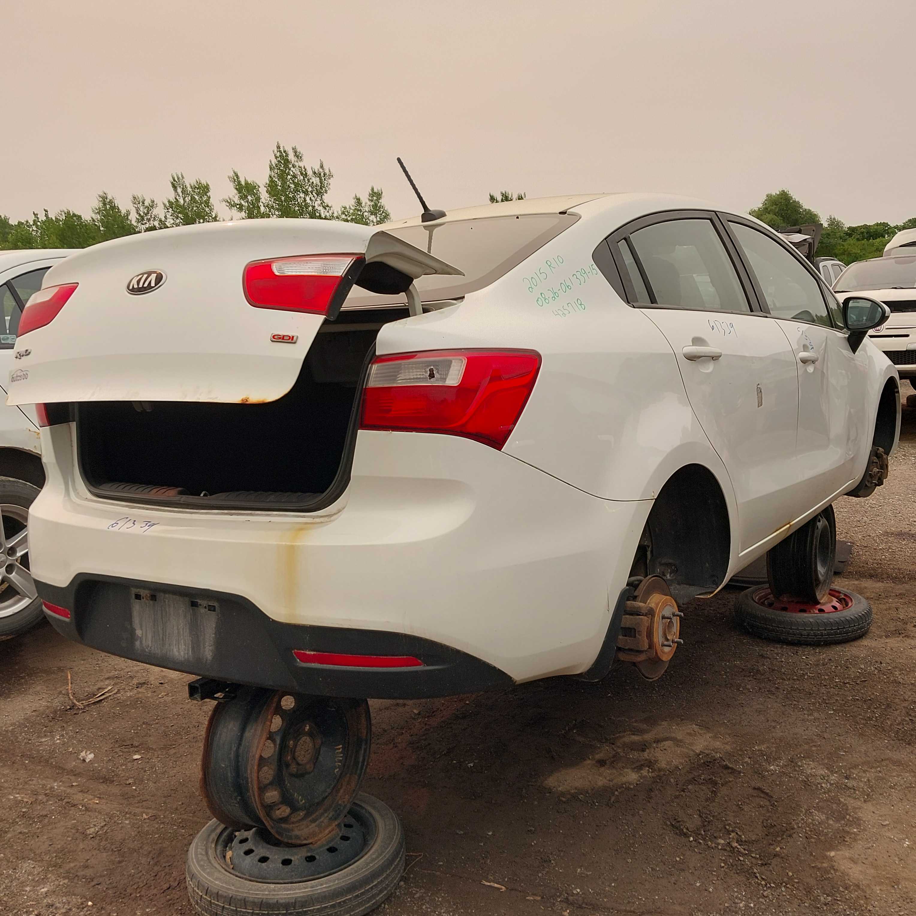 KIA RIO 2015