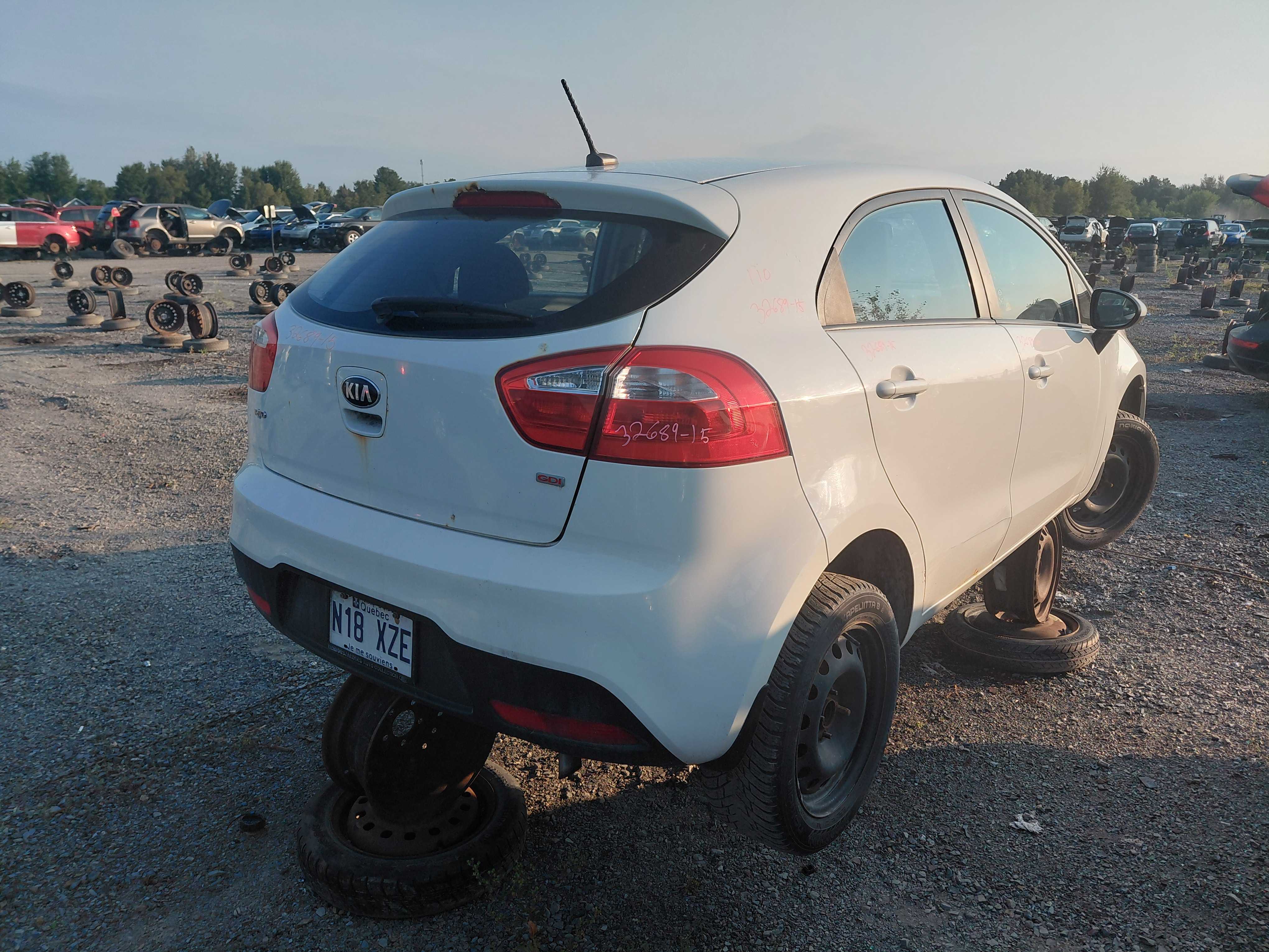 KIA RIO 2015