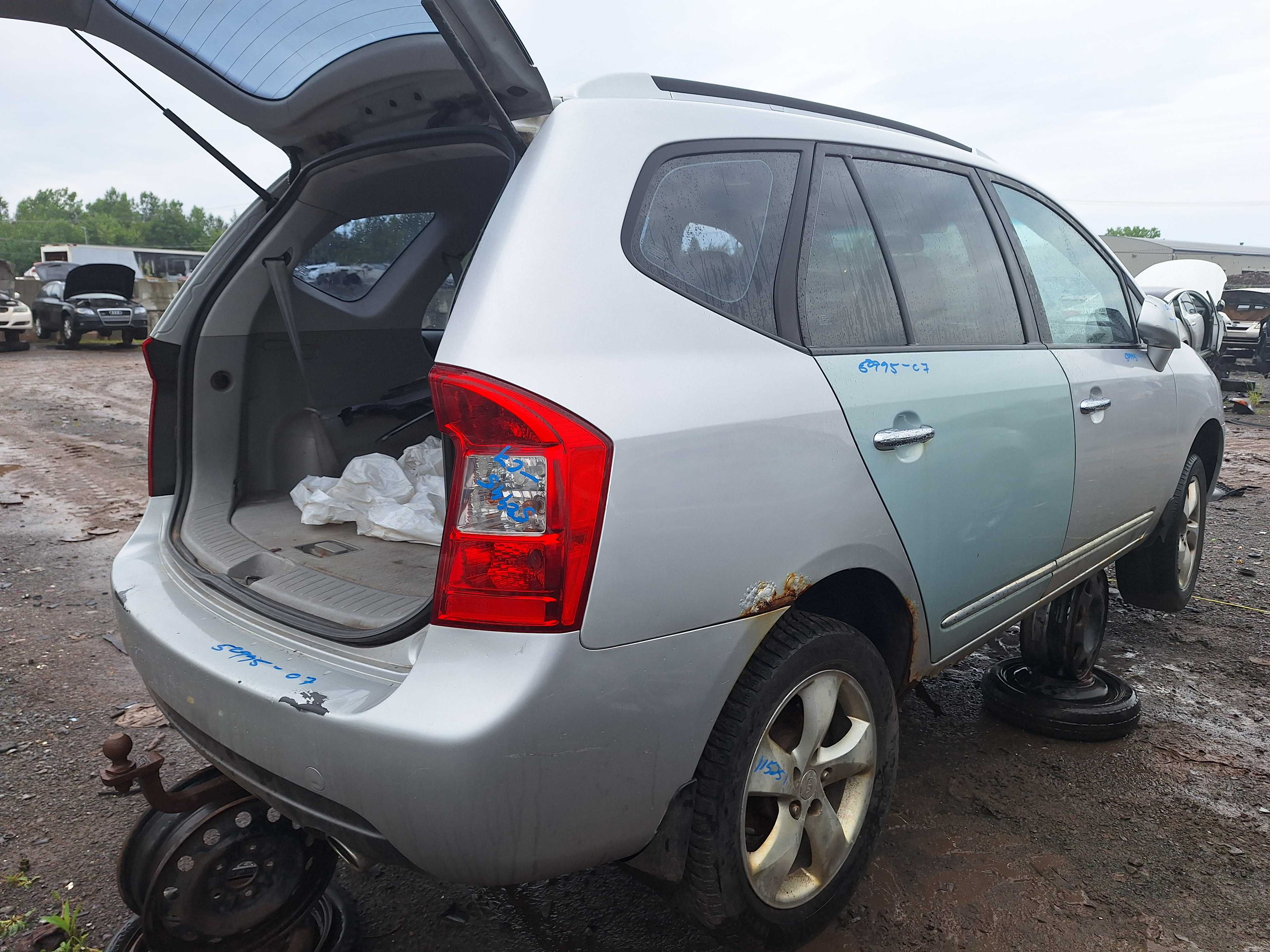 KIA RONDO 2007