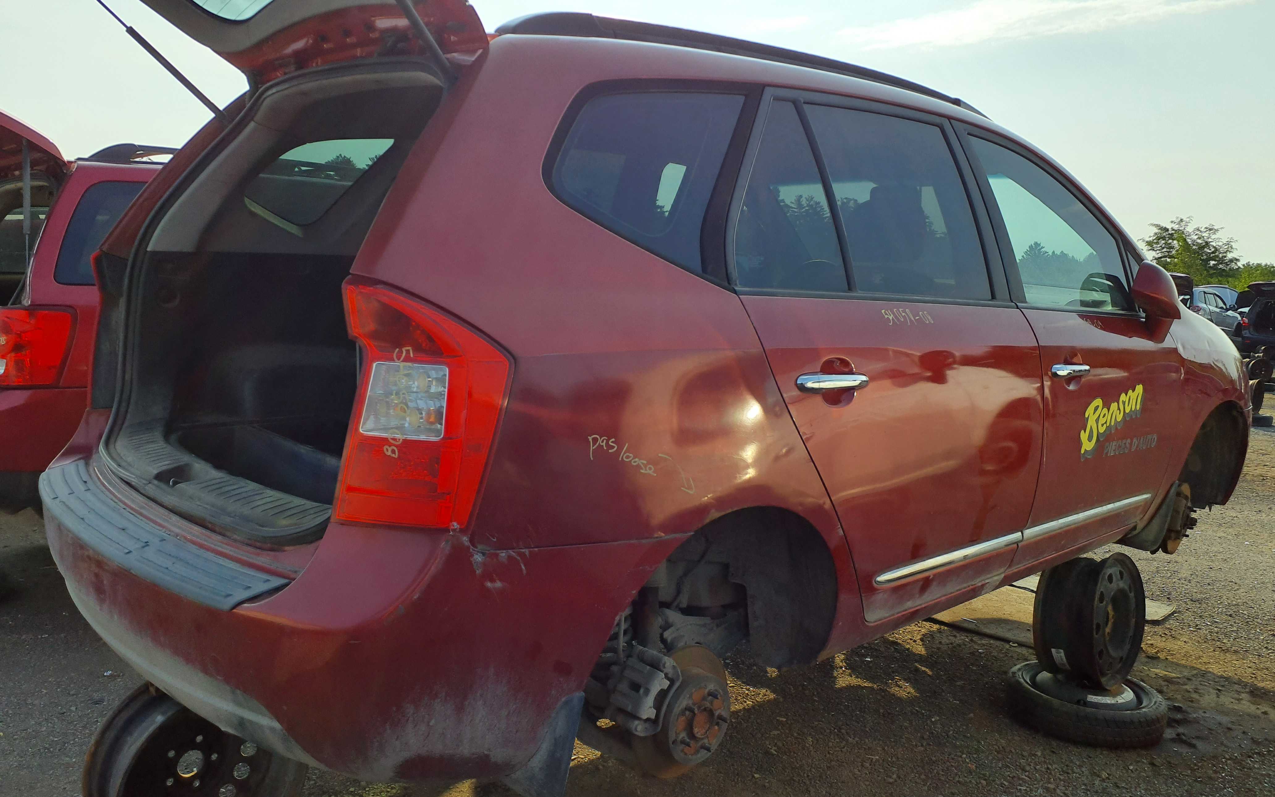 KIA RONDO 2008