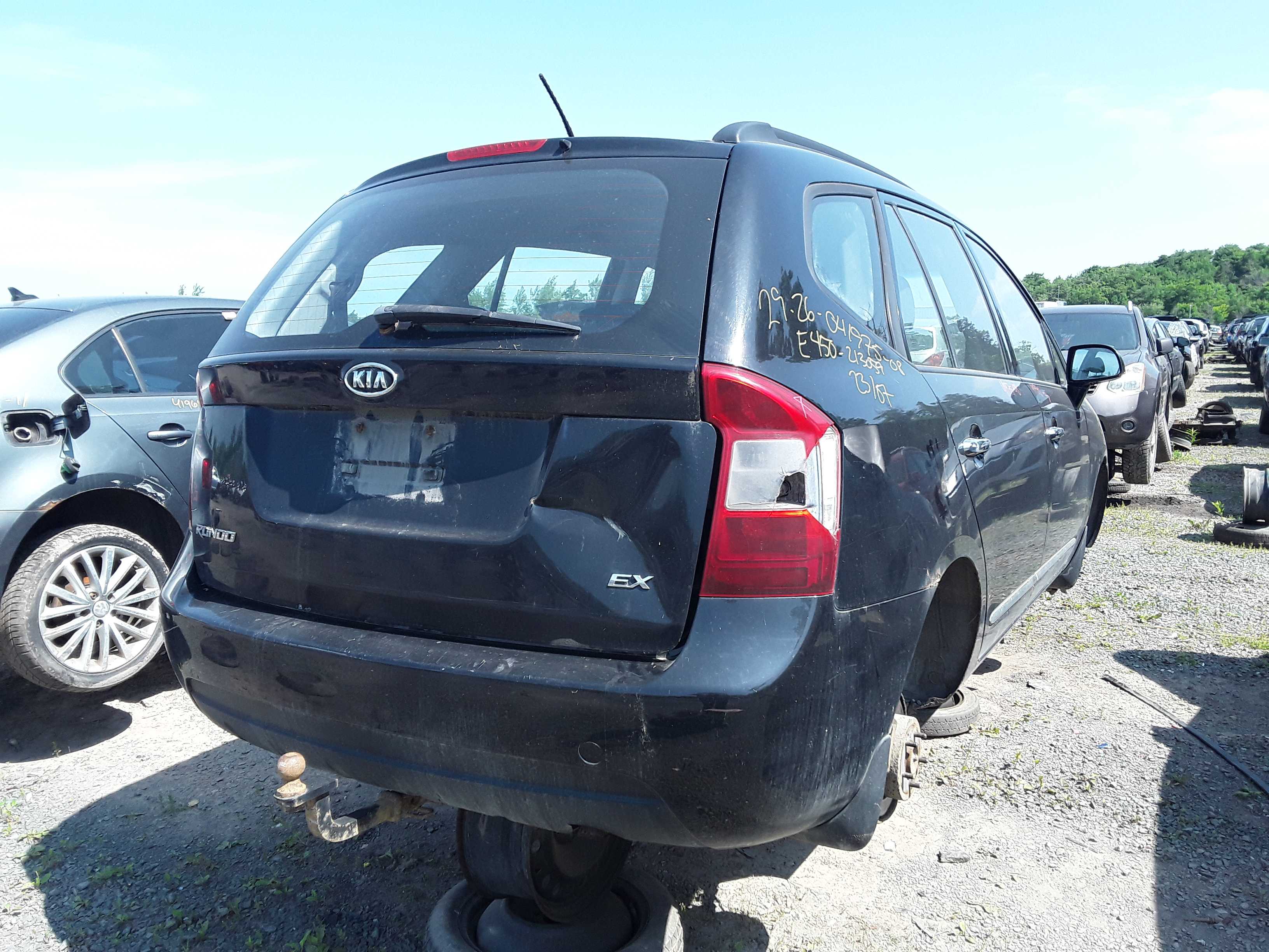 KIA RONDO 2008