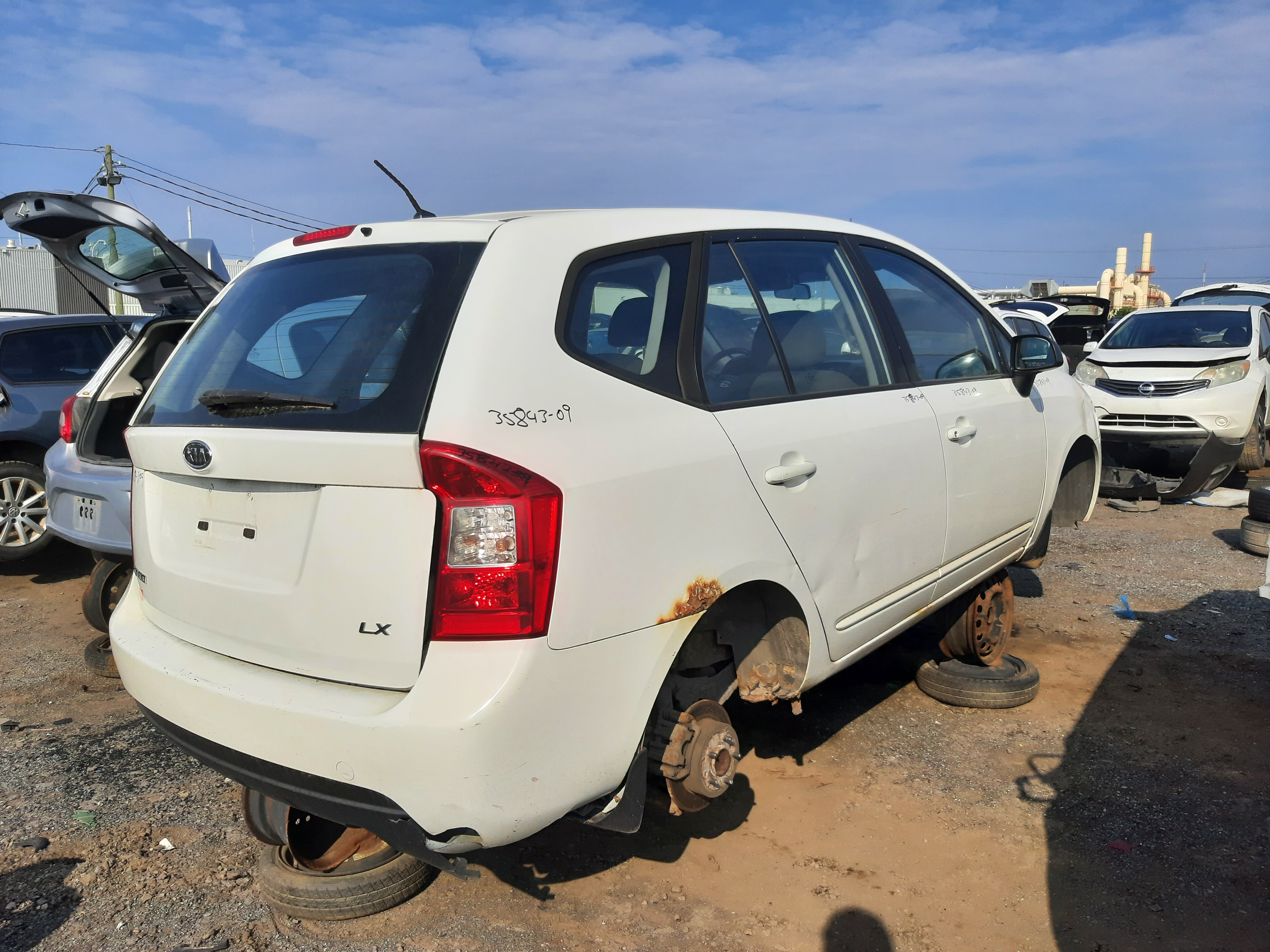 KIA RONDO 2009