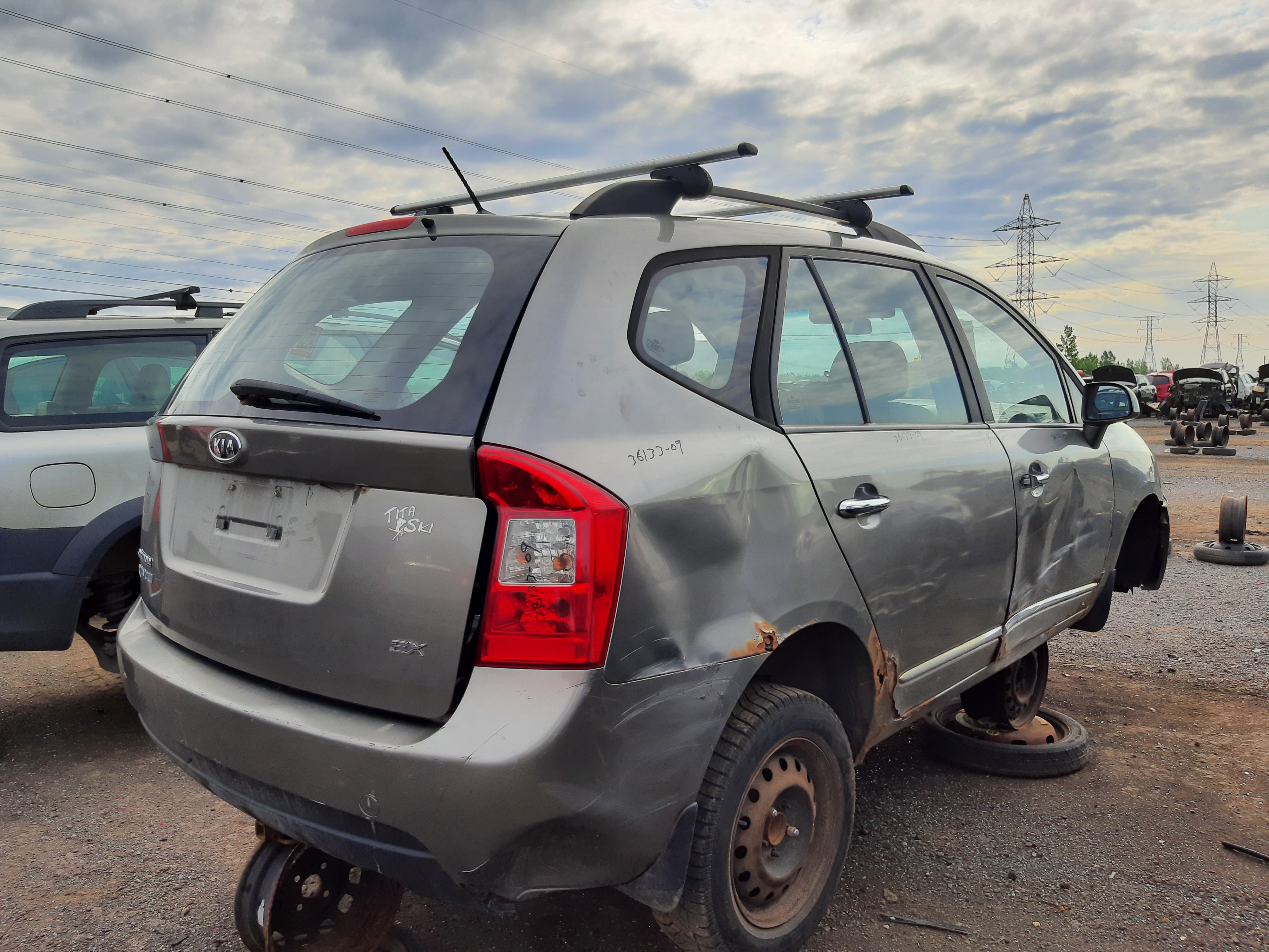 KIA RONDO 2009