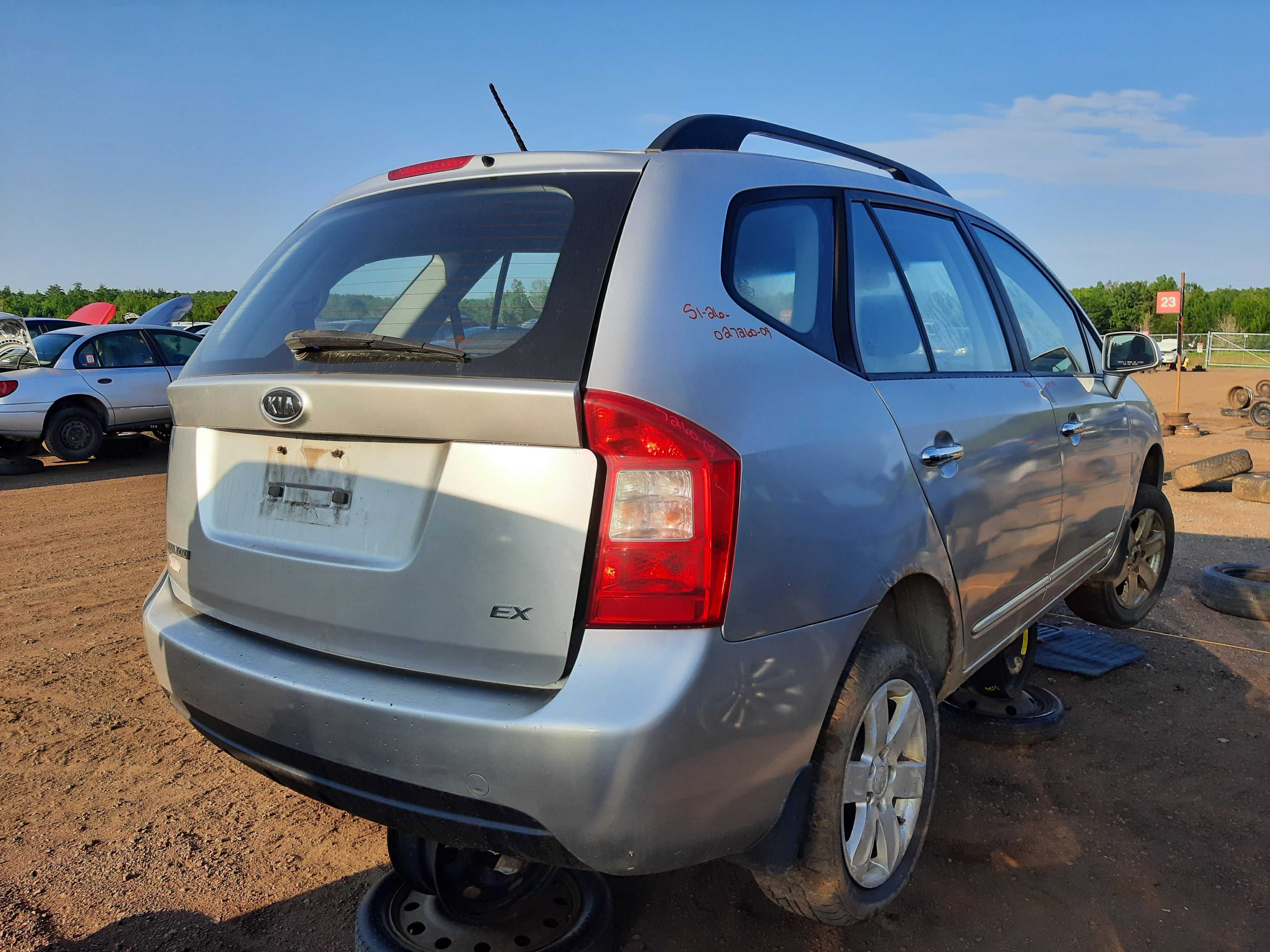 KIA RONDO 2009