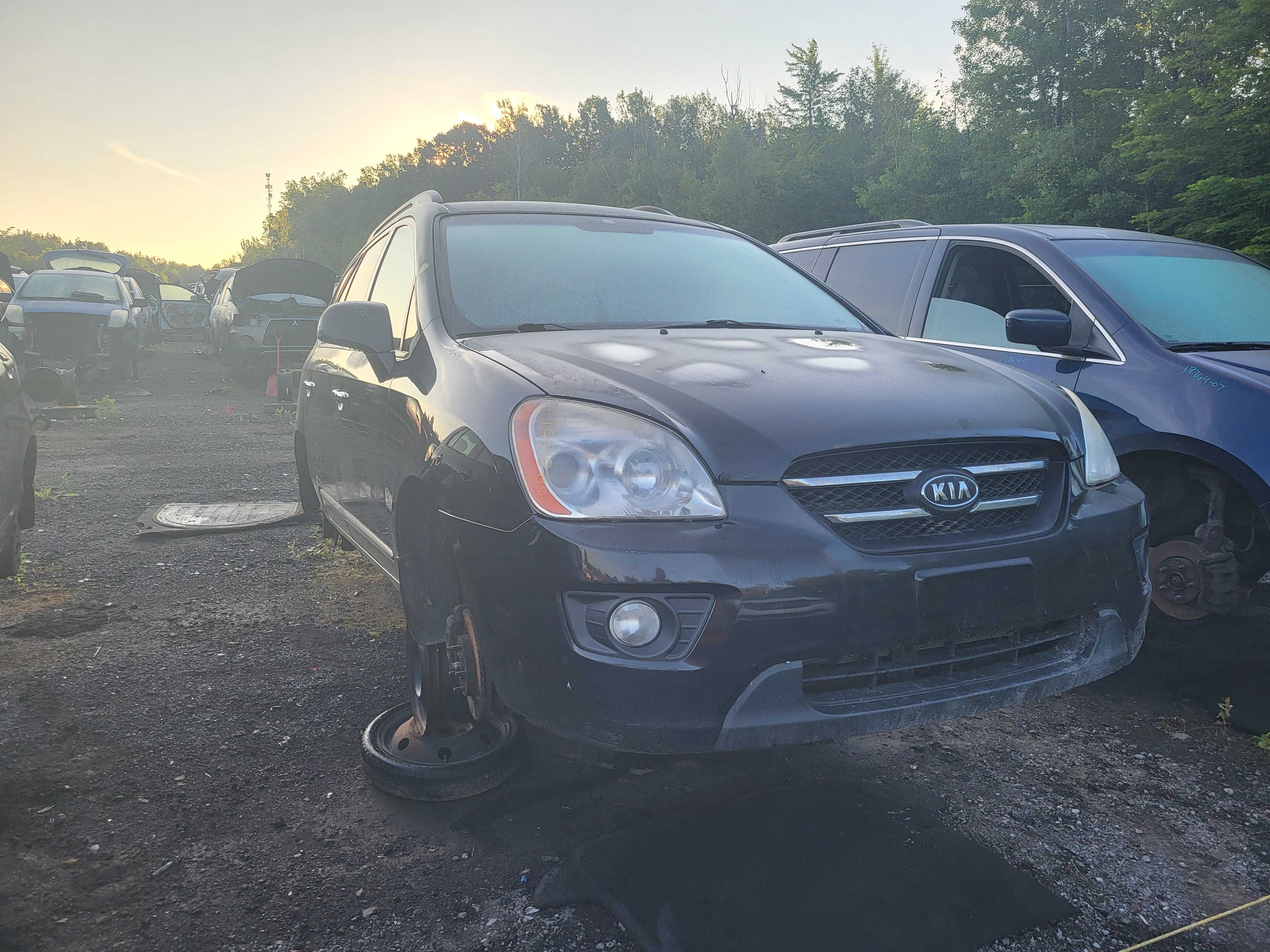 KIA RONDO 2009