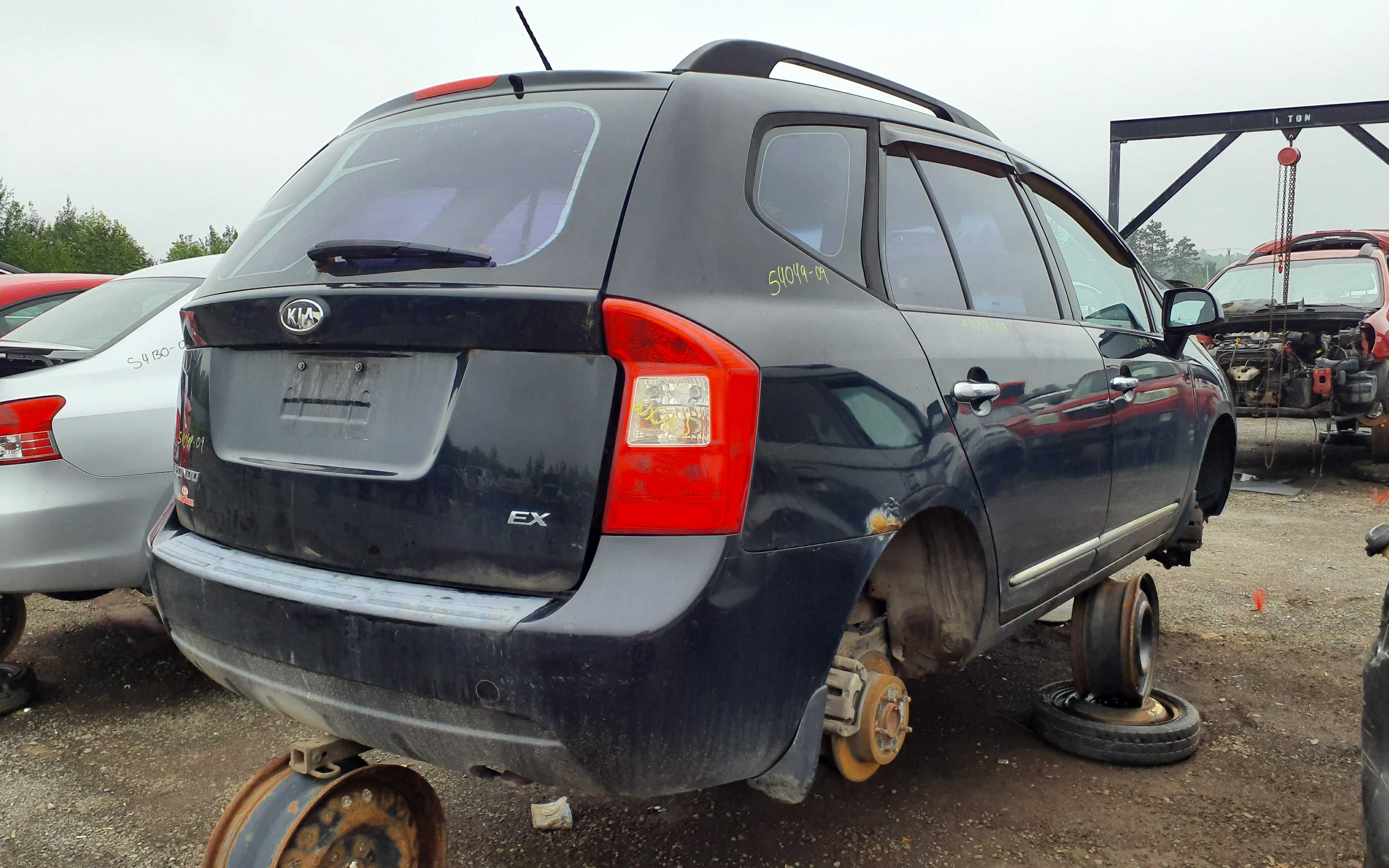 KIA RONDO 2009