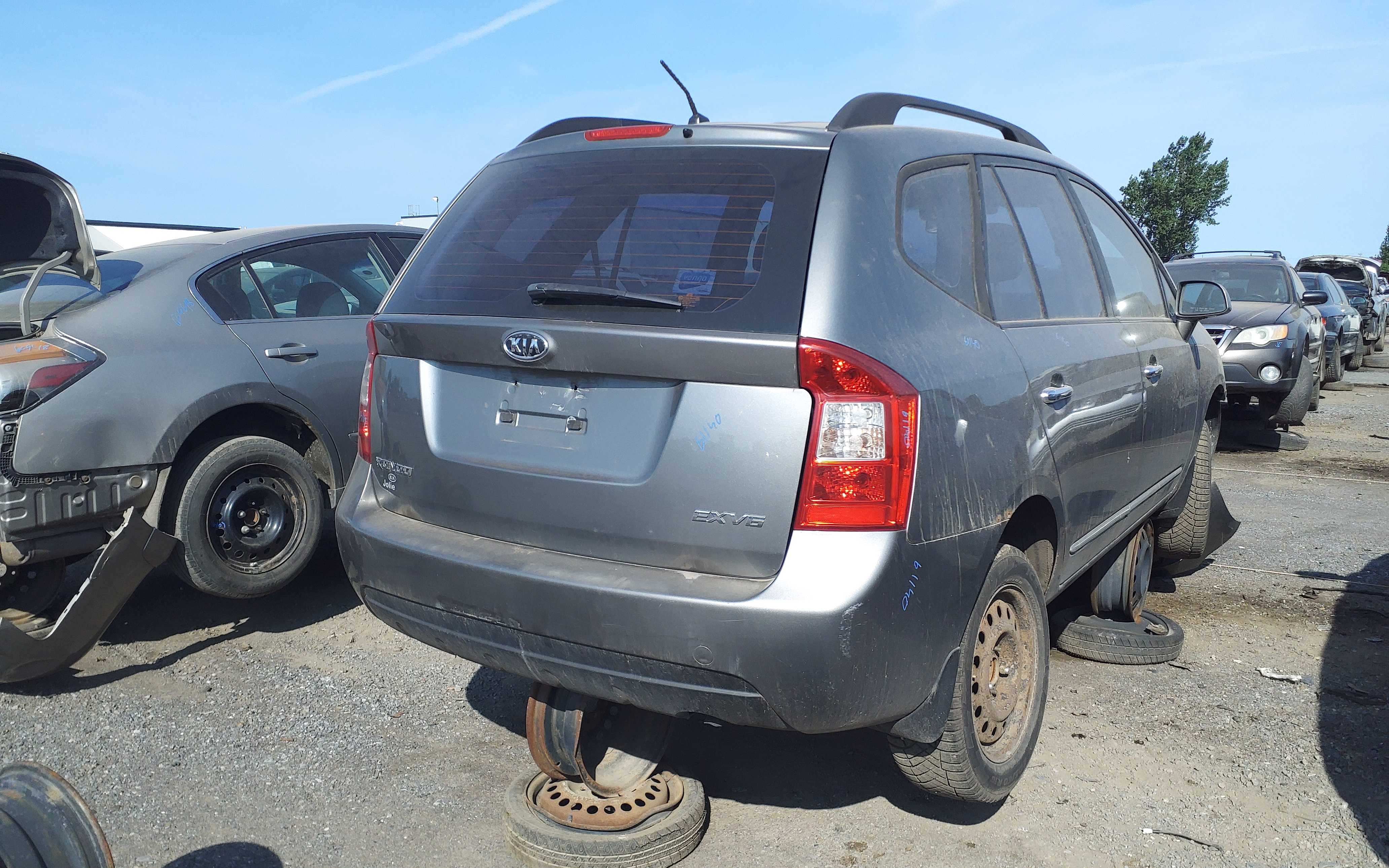 KIA RONDO 2010