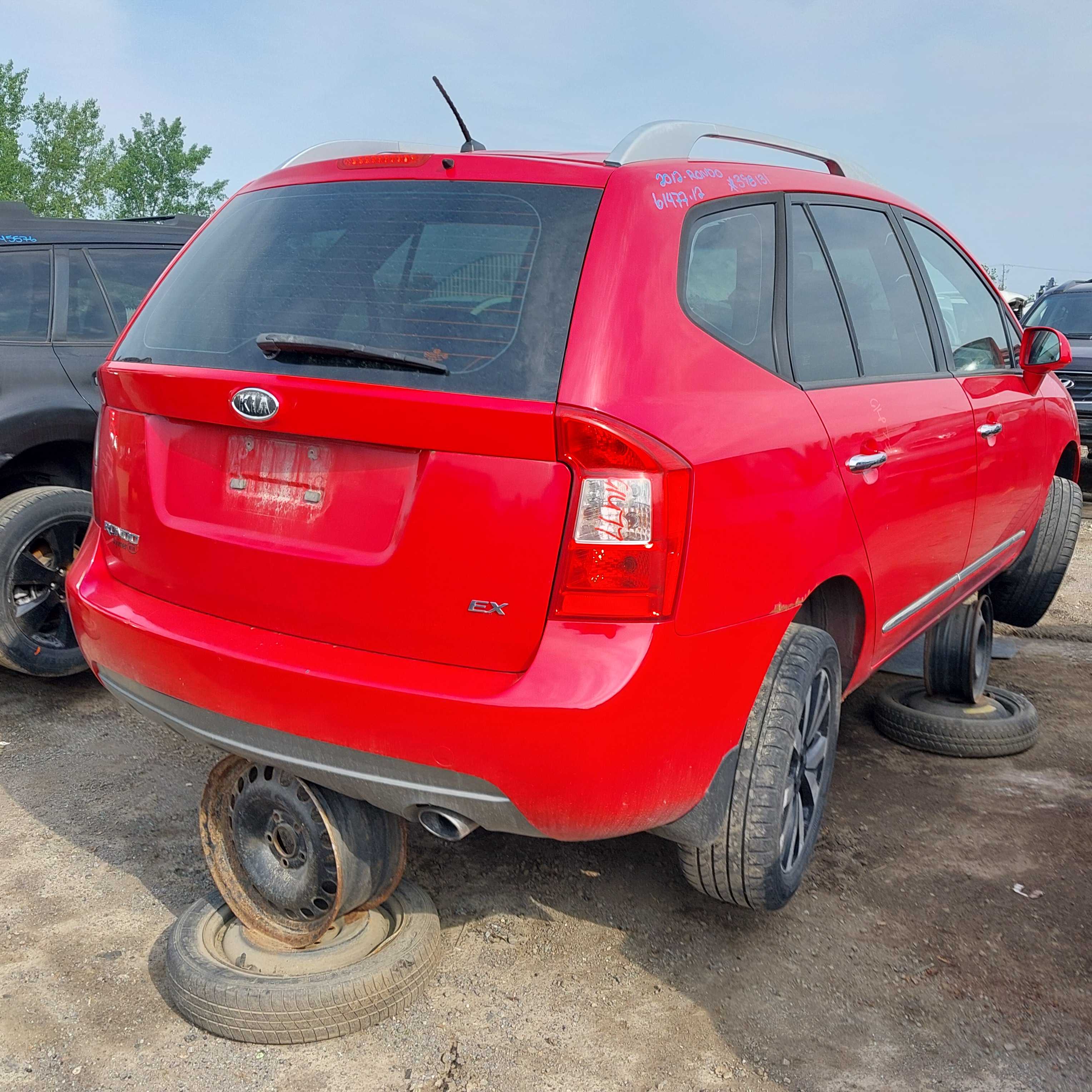 KIA RONDO 2012