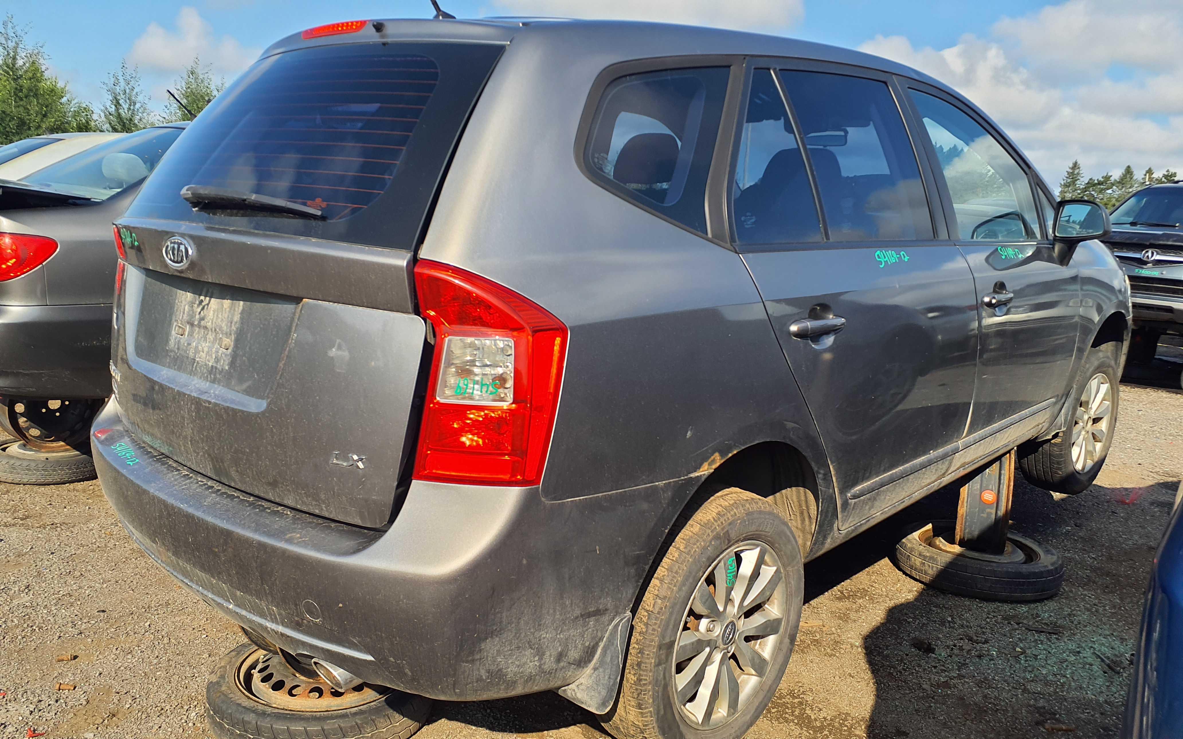 KIA RONDO 2012