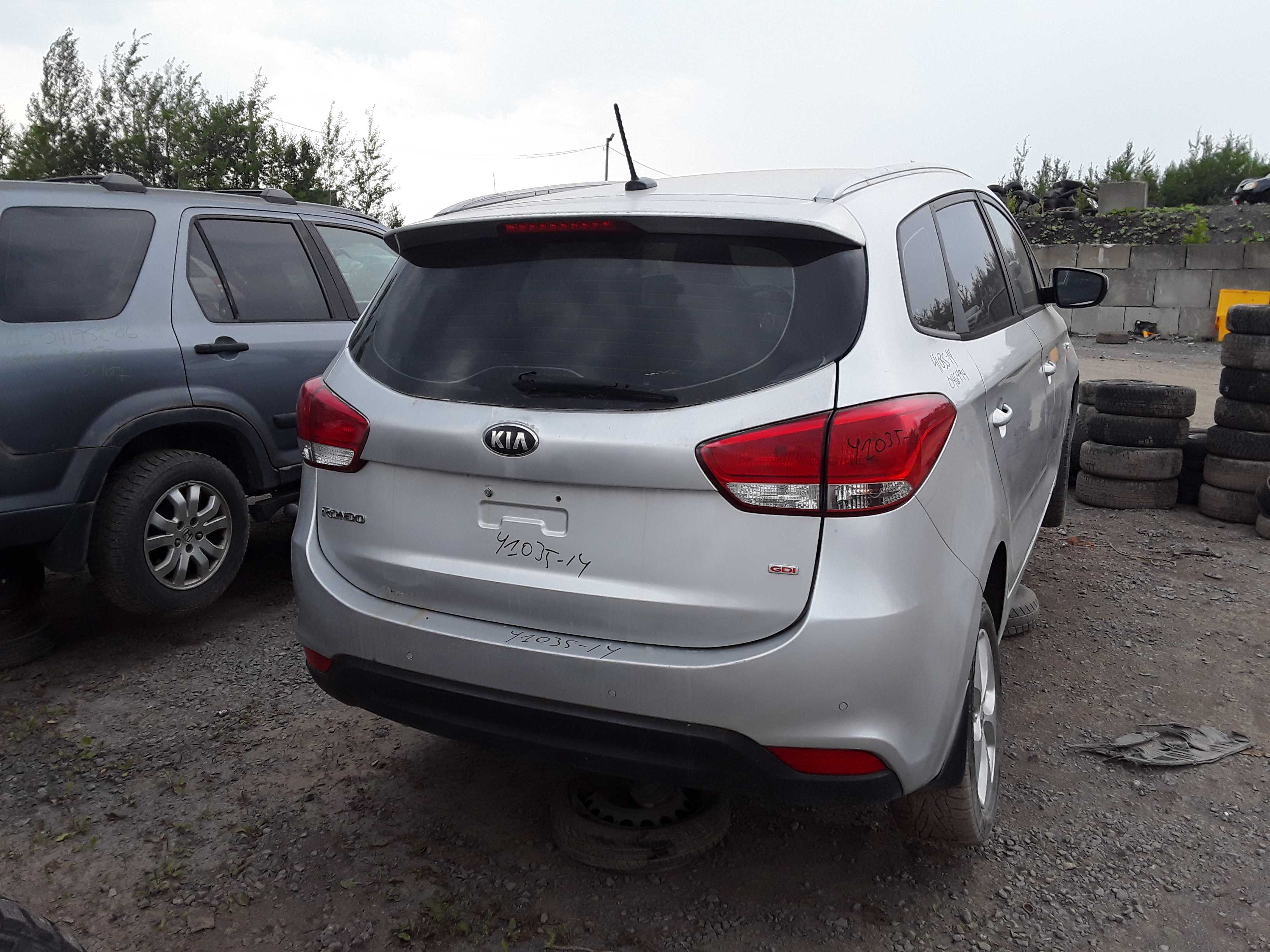 KIA RONDO 2014