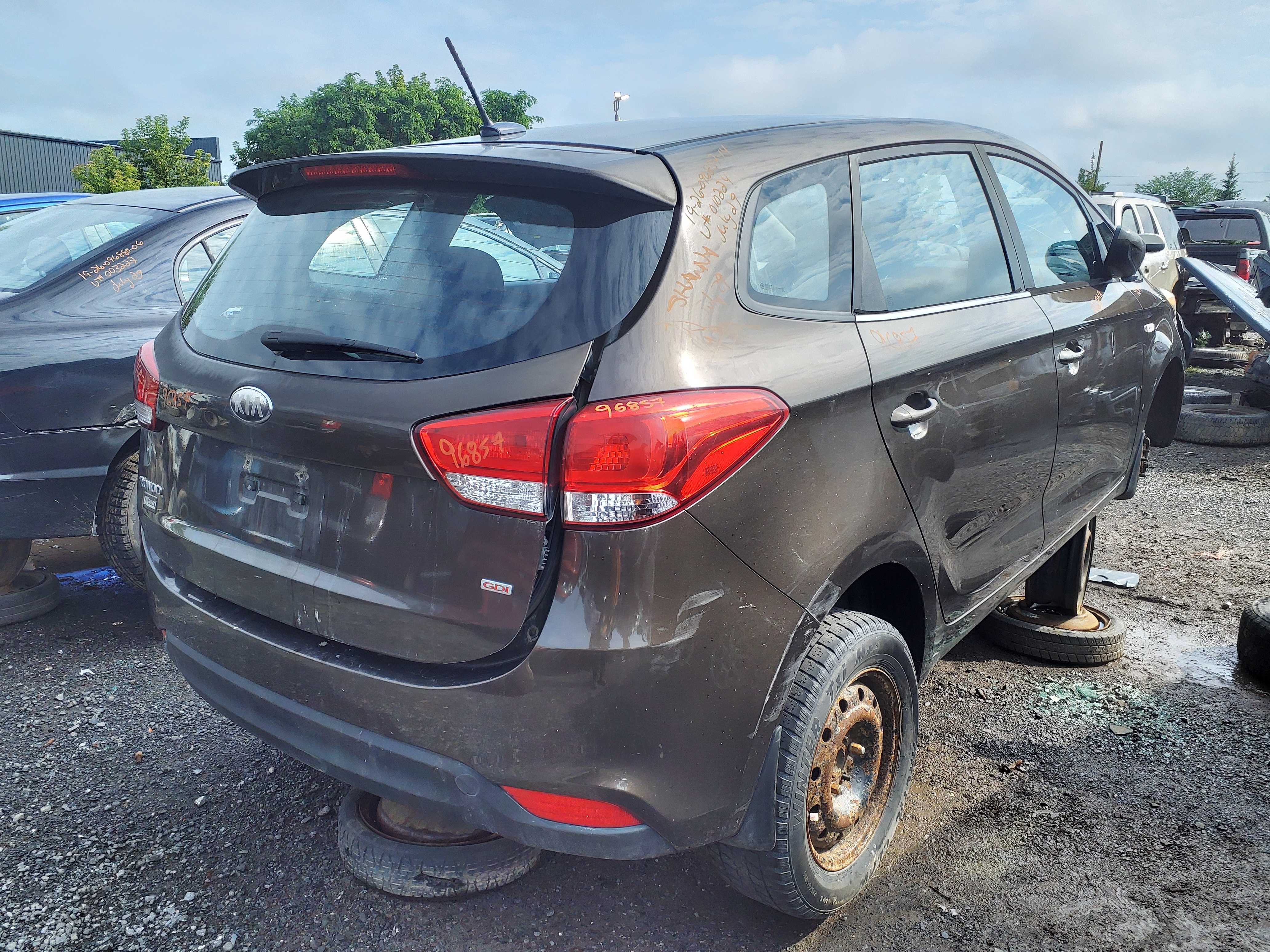 KIA RONDO 2014