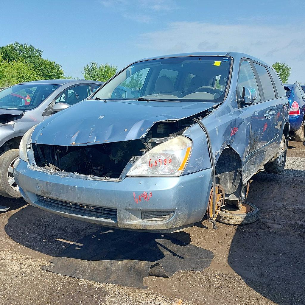 KIA SEDONA 2012