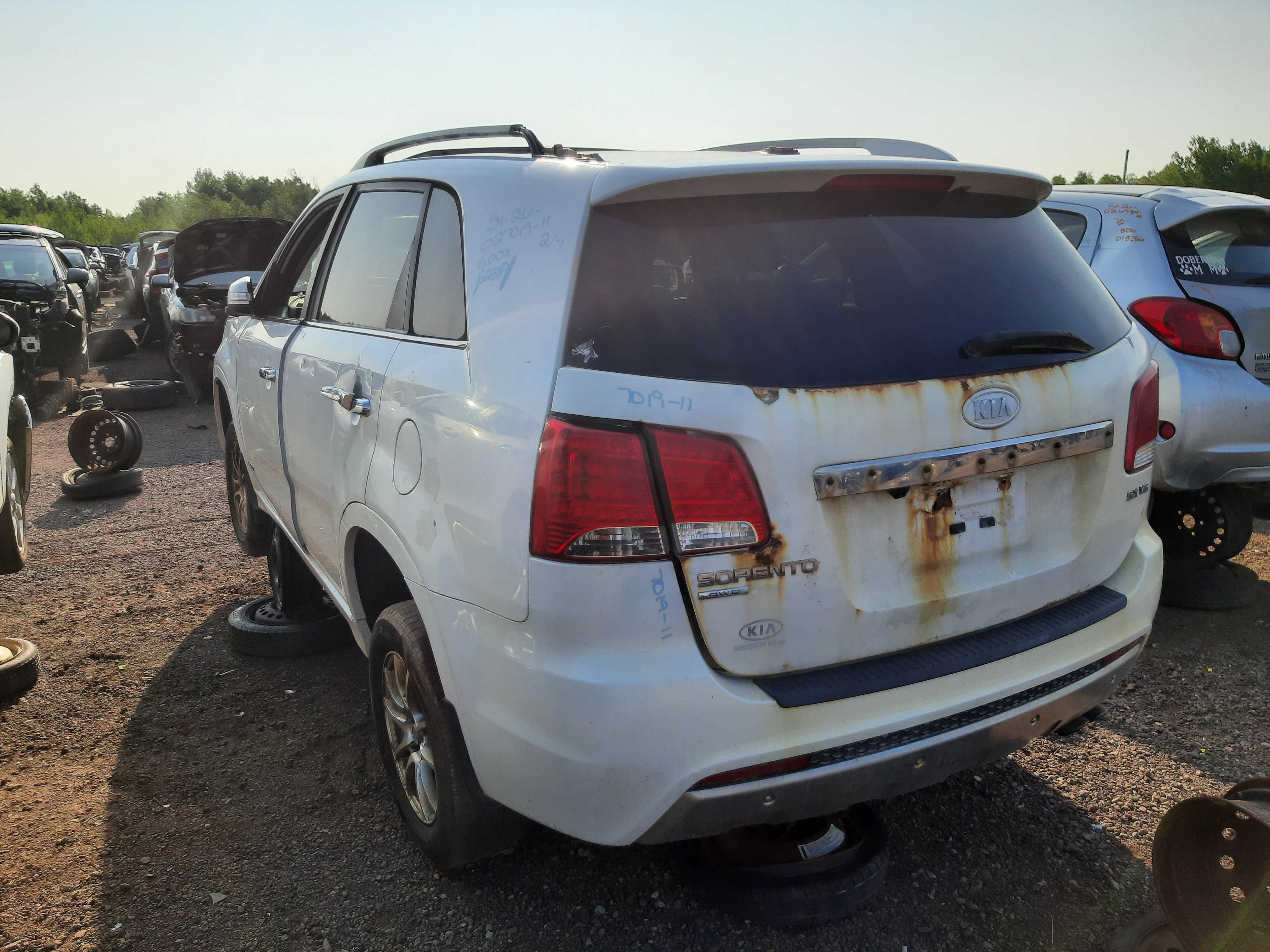 KIA SORENTO 2011