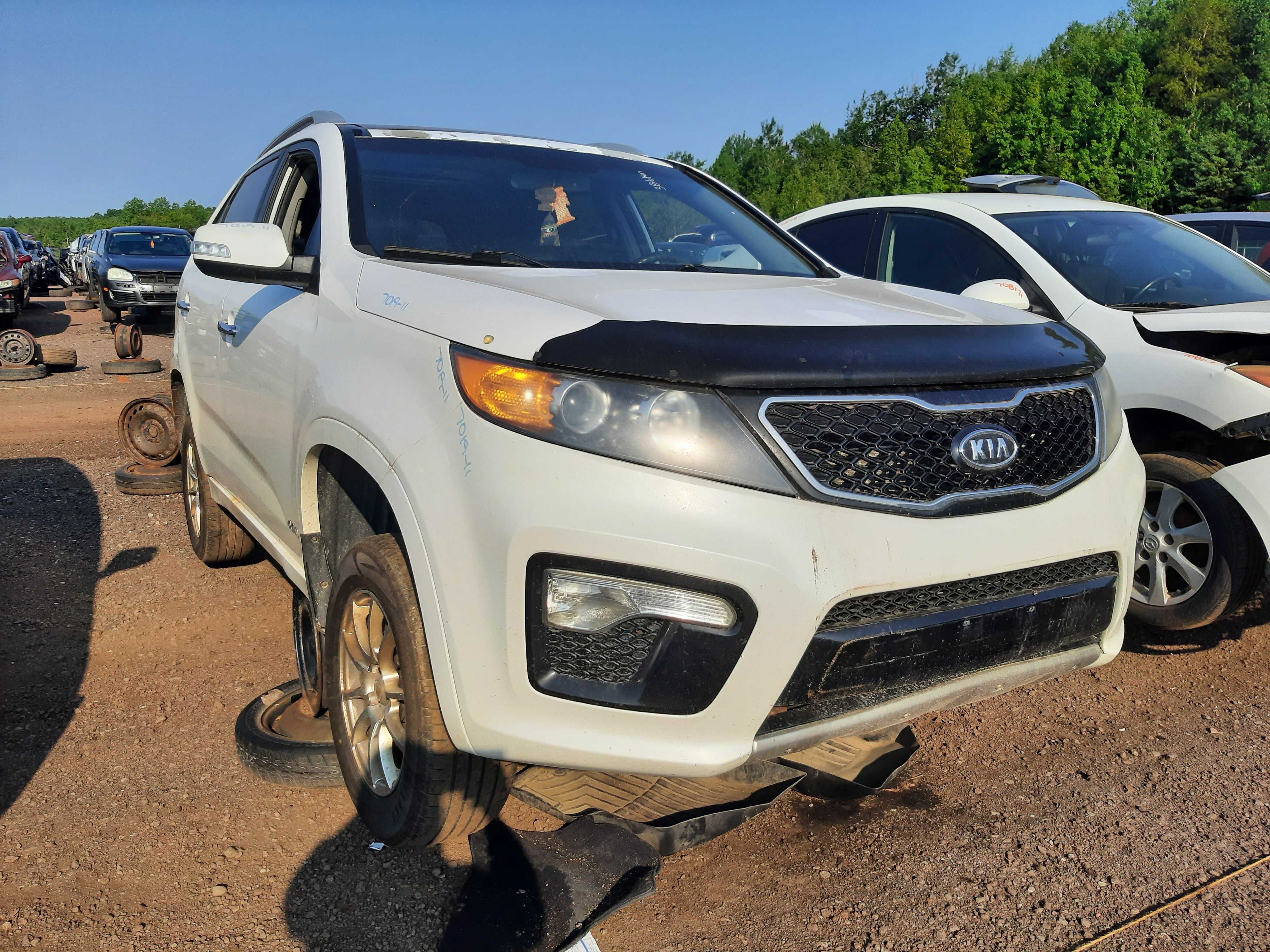 KIA SORENTO 2011