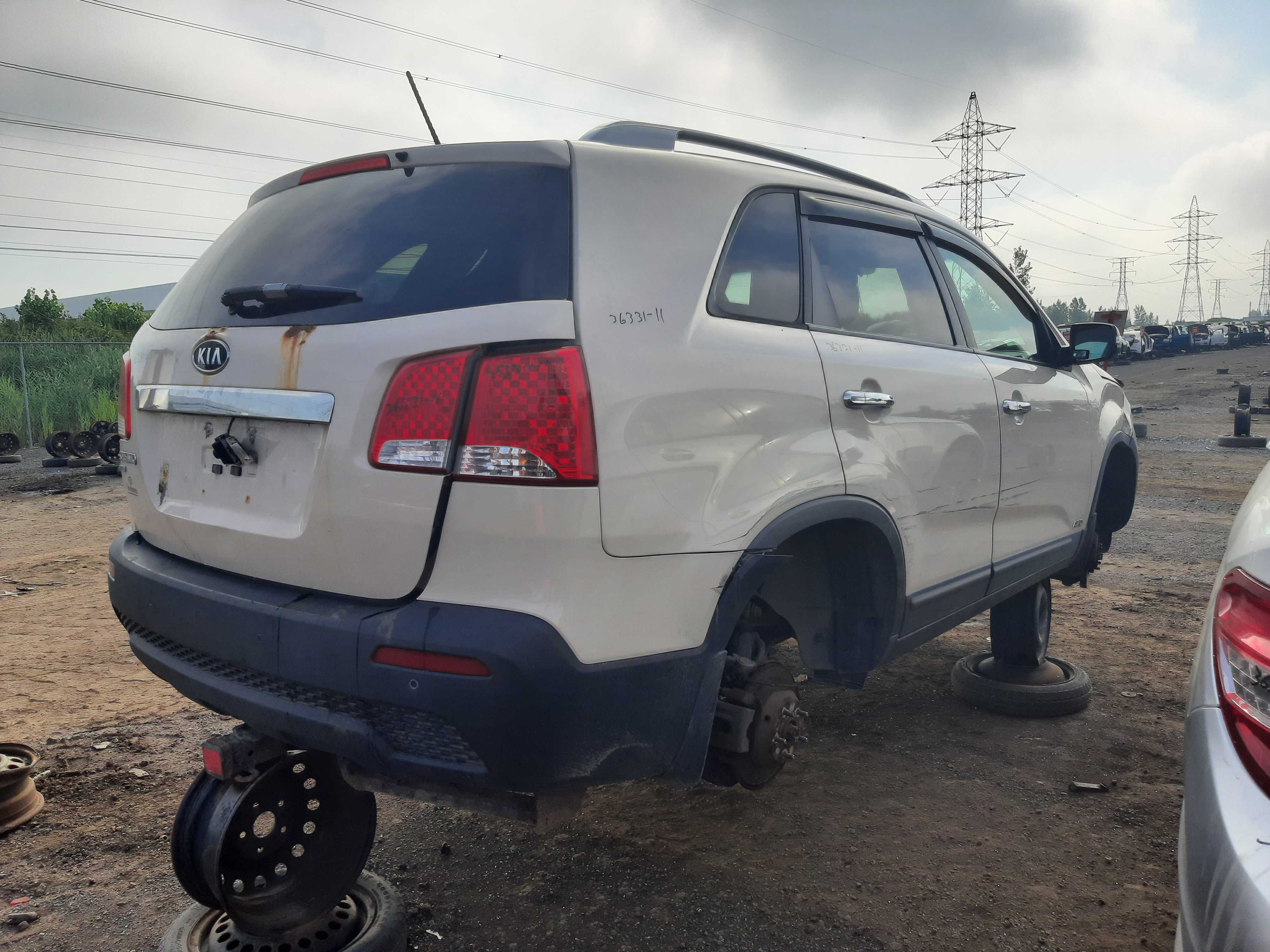 KIA SORENTO 2011