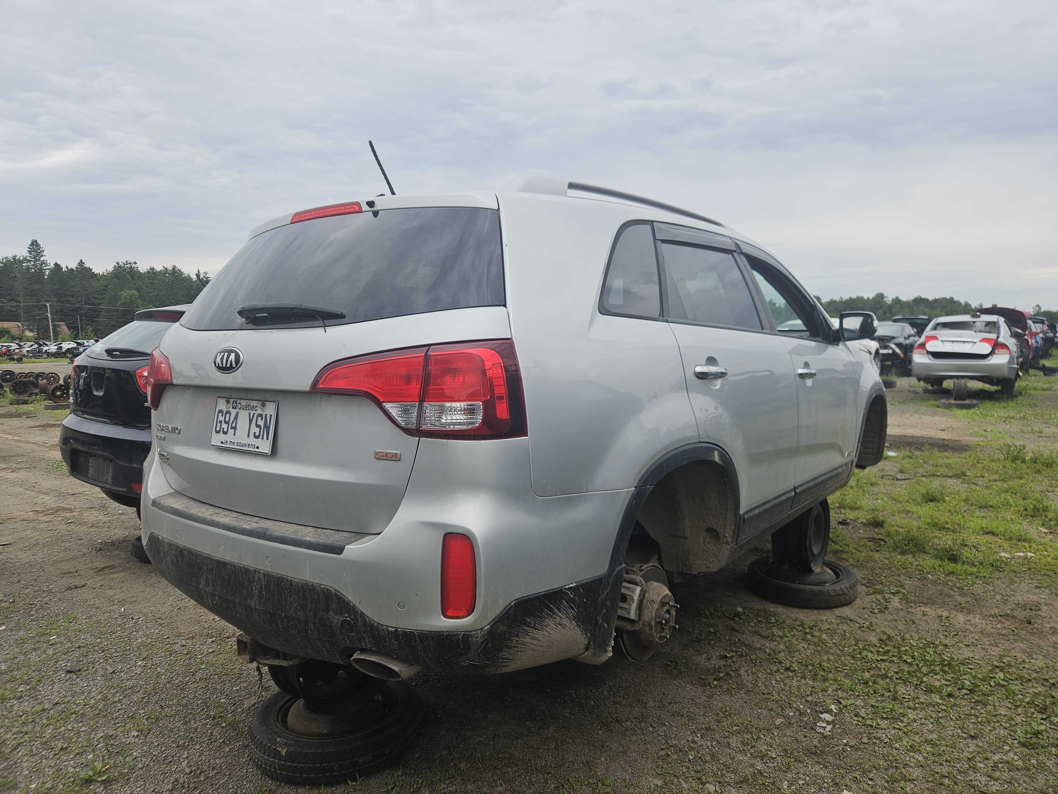 KIA SORENTO 2015