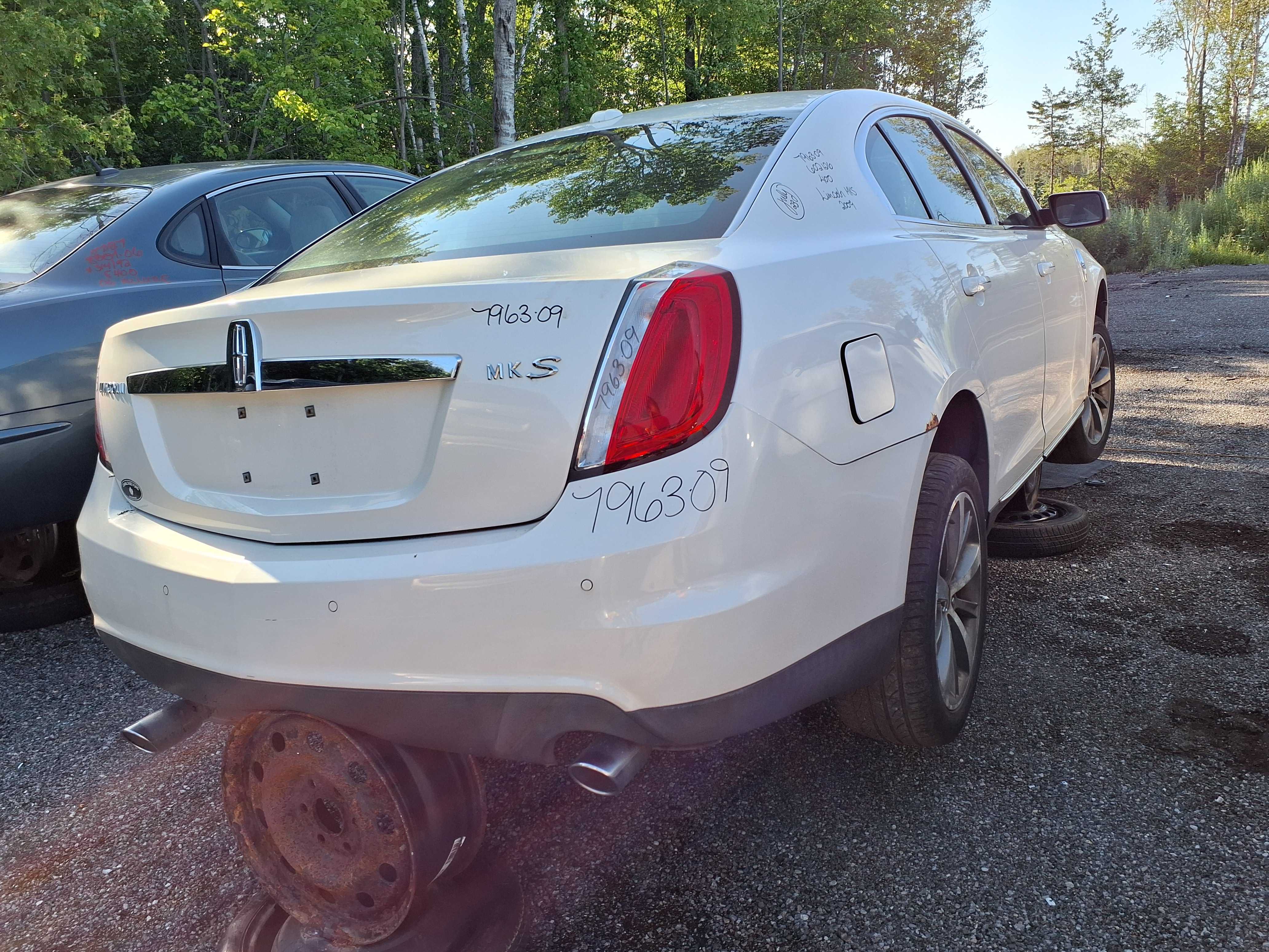 LINCOLN MKS 2009