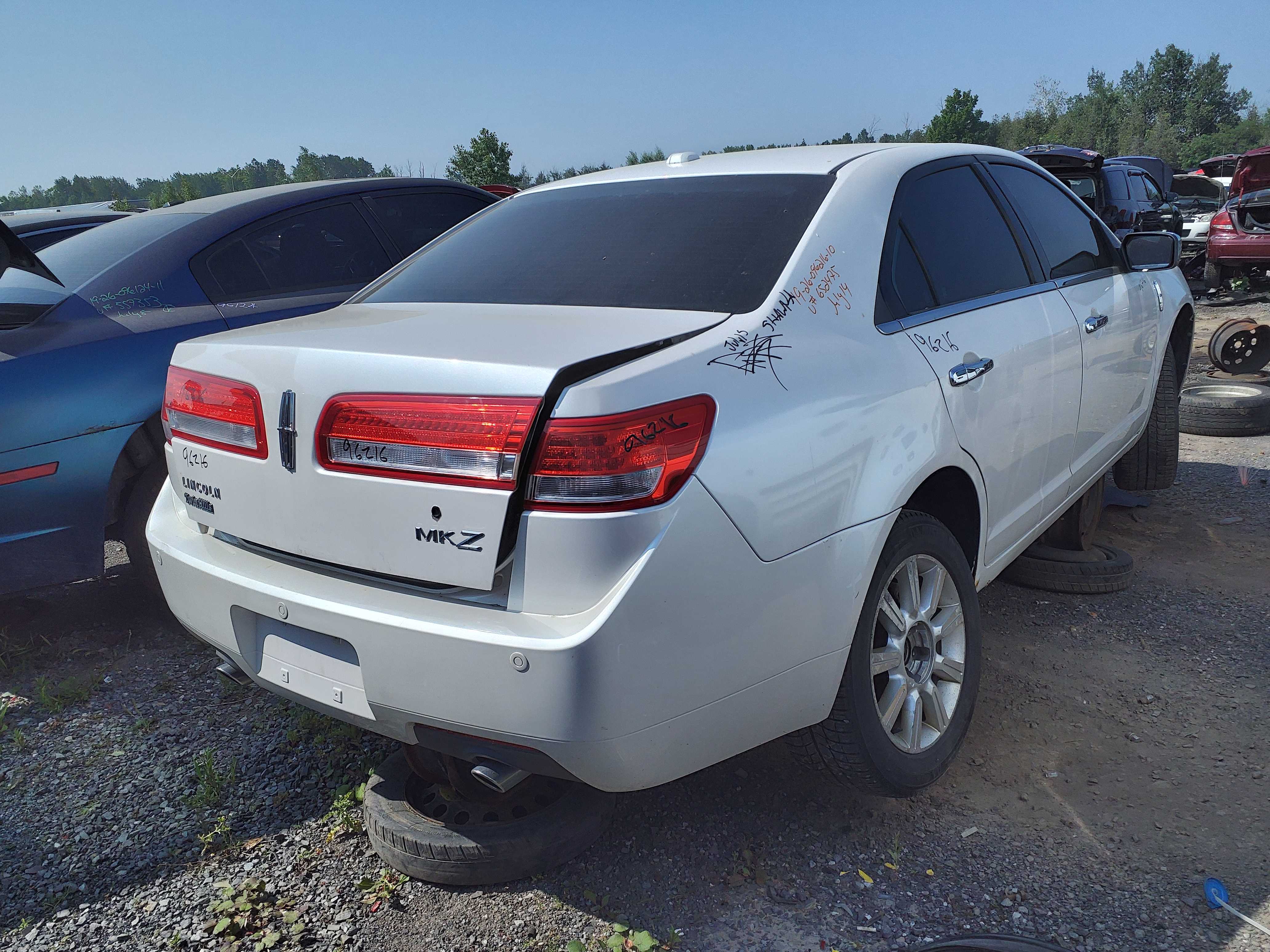 LINCOLN MKZ 2010