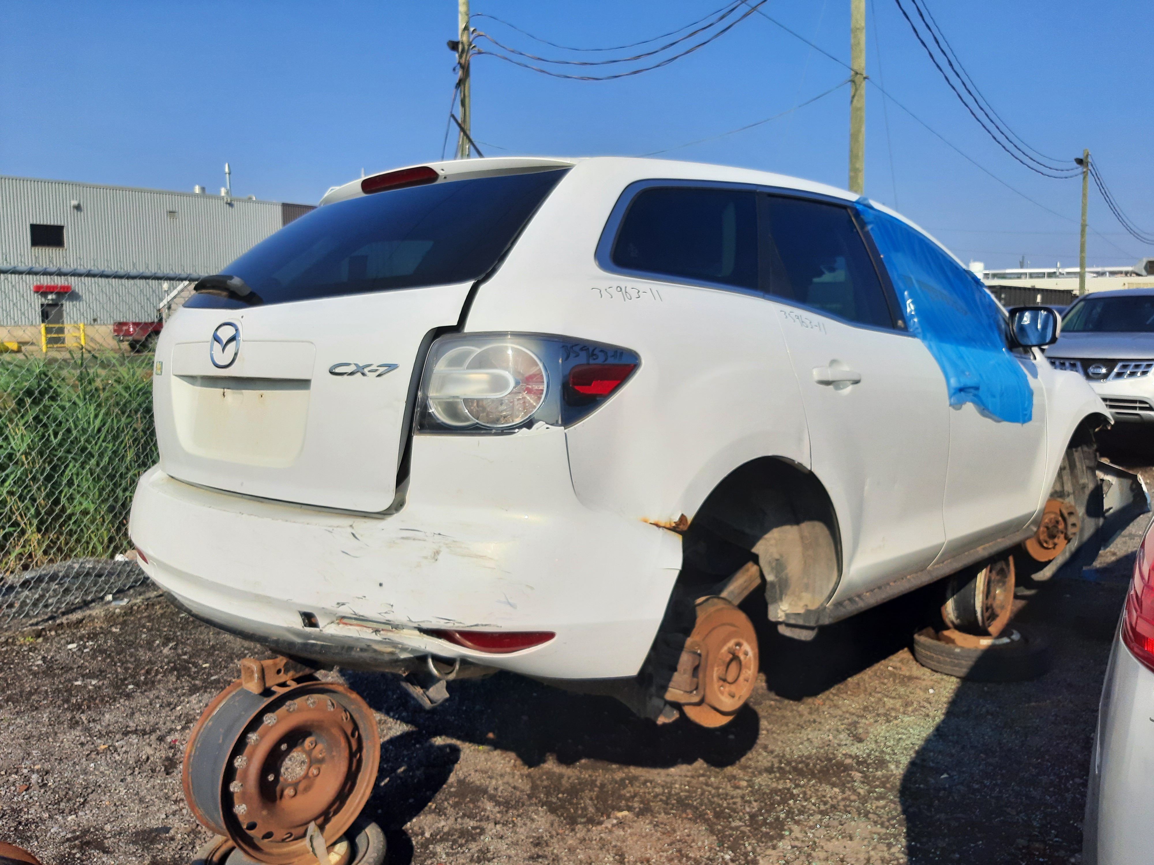 MAZDA CX-7 2011