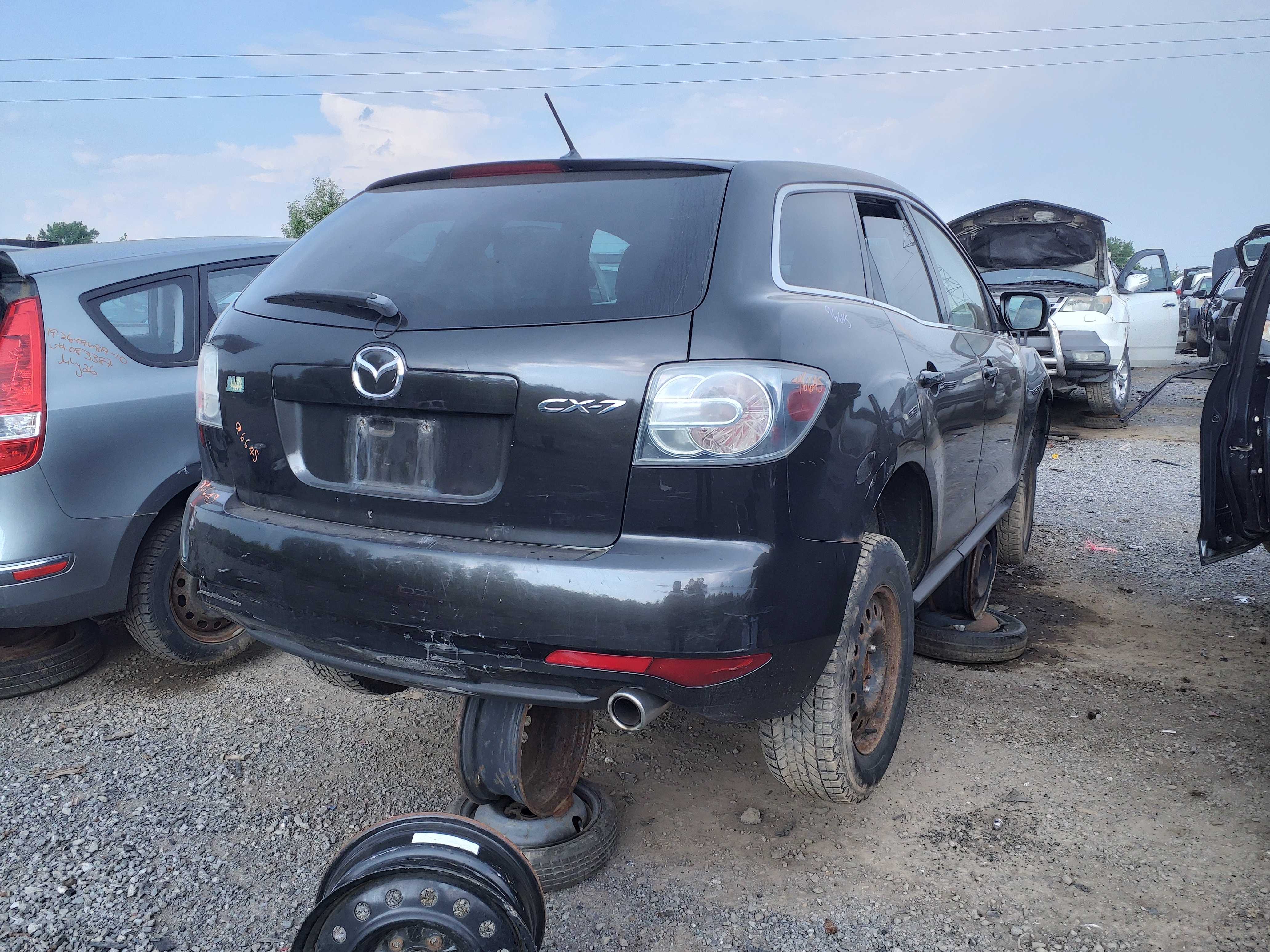 MAZDA CX-7 2011