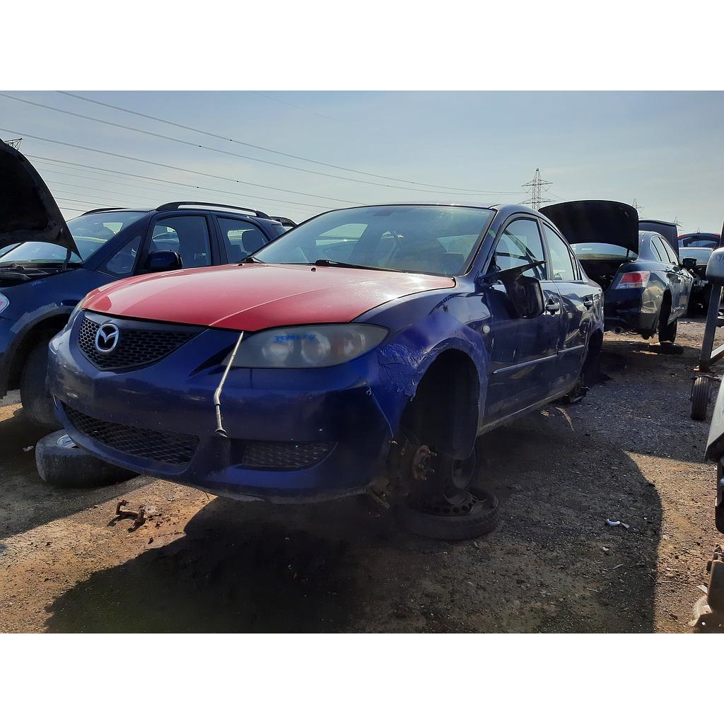 MAZDA MAZDA3 2004