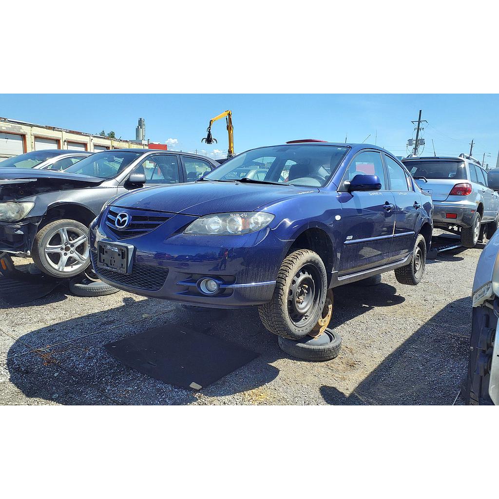 MAZDA MAZDA3 2004